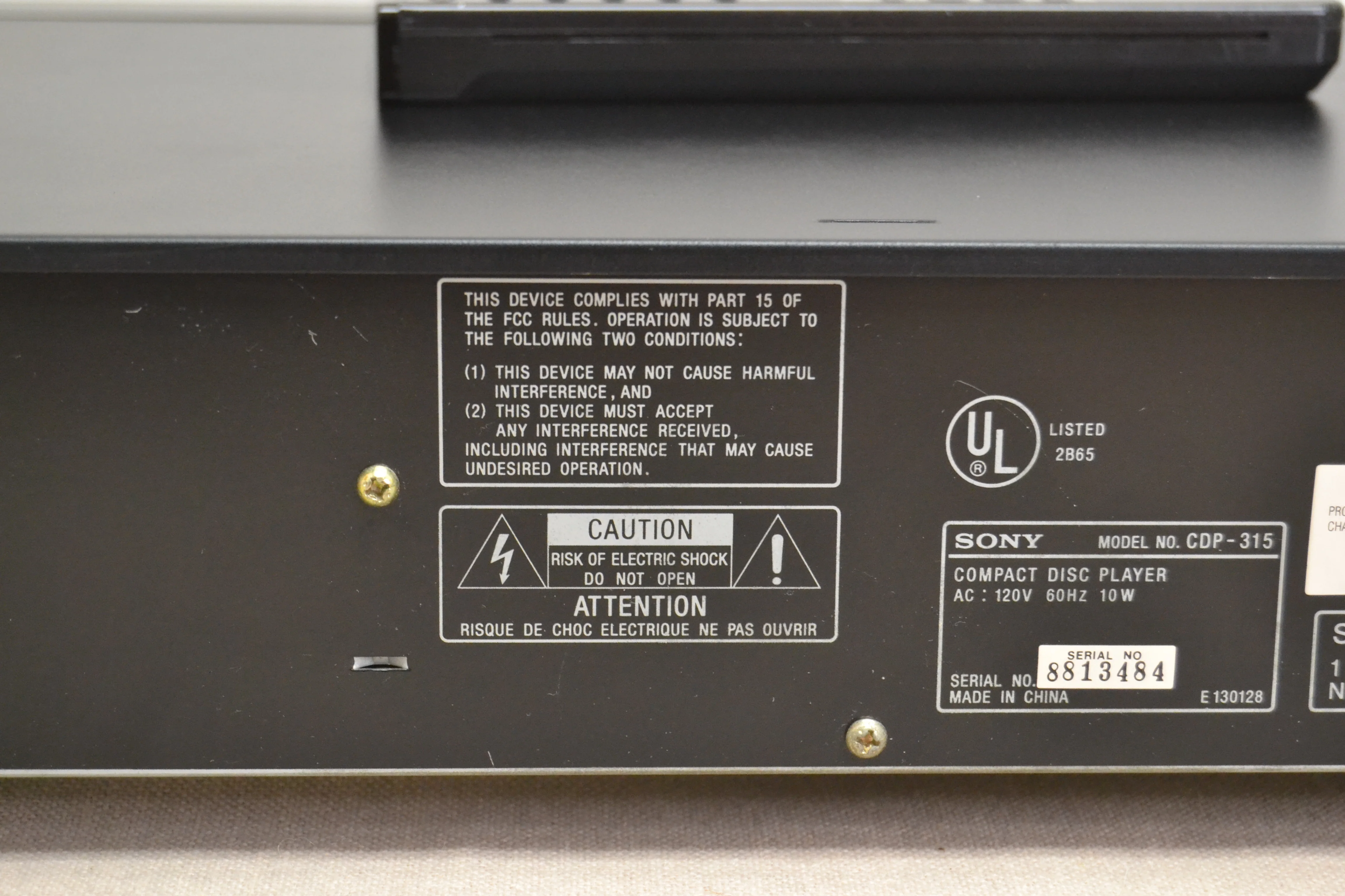 Sony CDP-315 Single CD Player * Remote * 1994 - Image 12