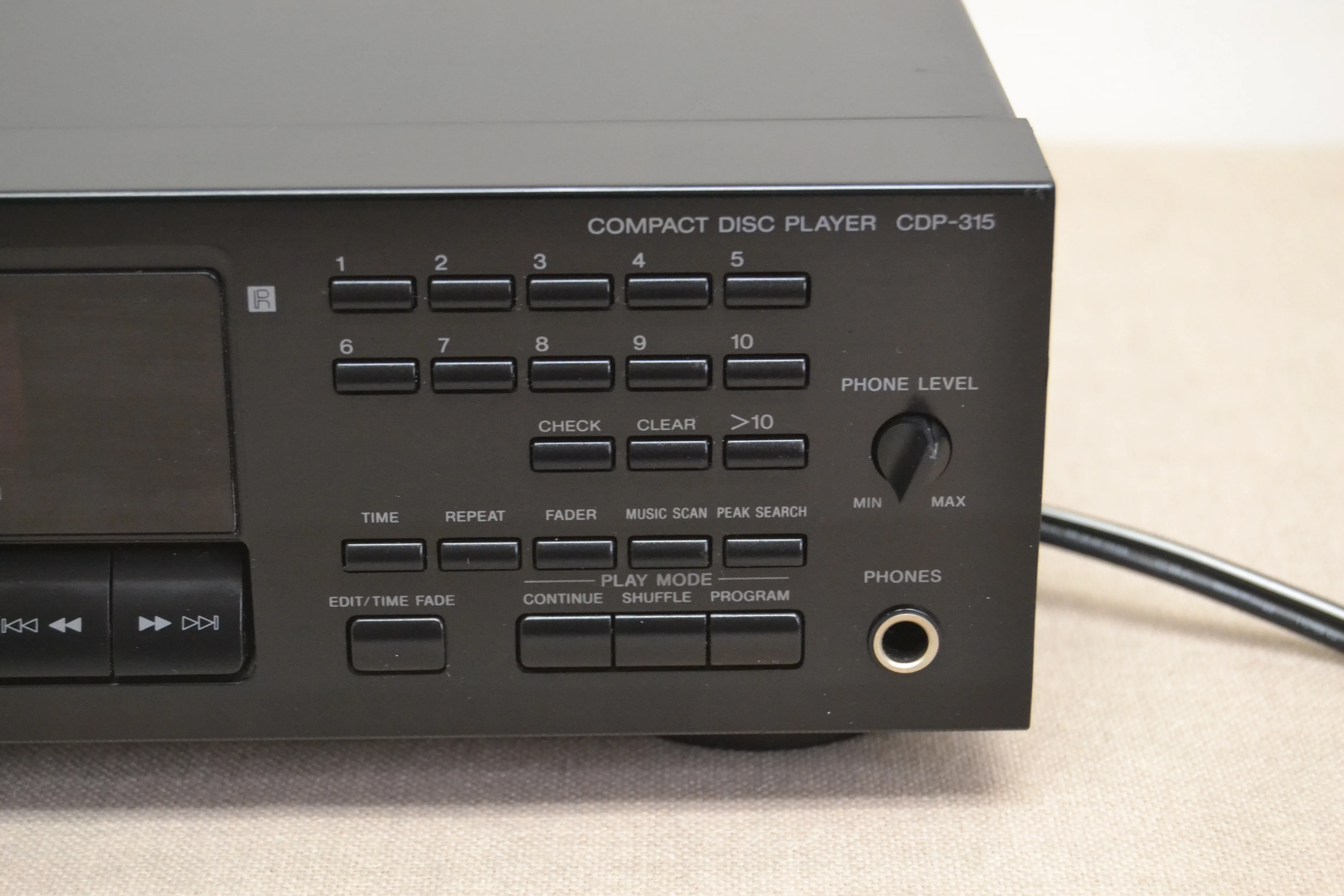 Sony CDP-315 Single CD Player * Remote * 1994 - Image 5