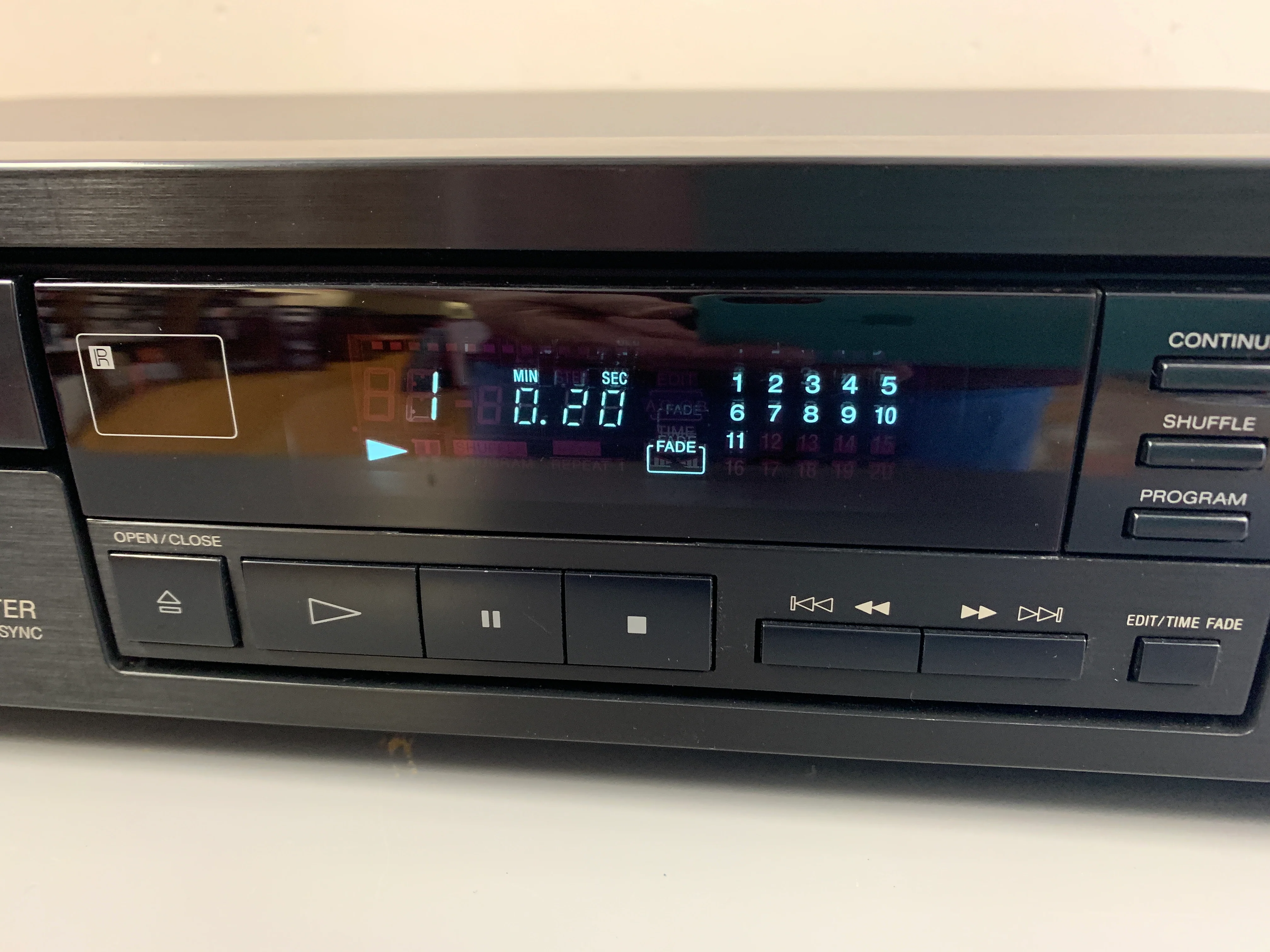 Sony CDP-491 Single CD Player - Image 5