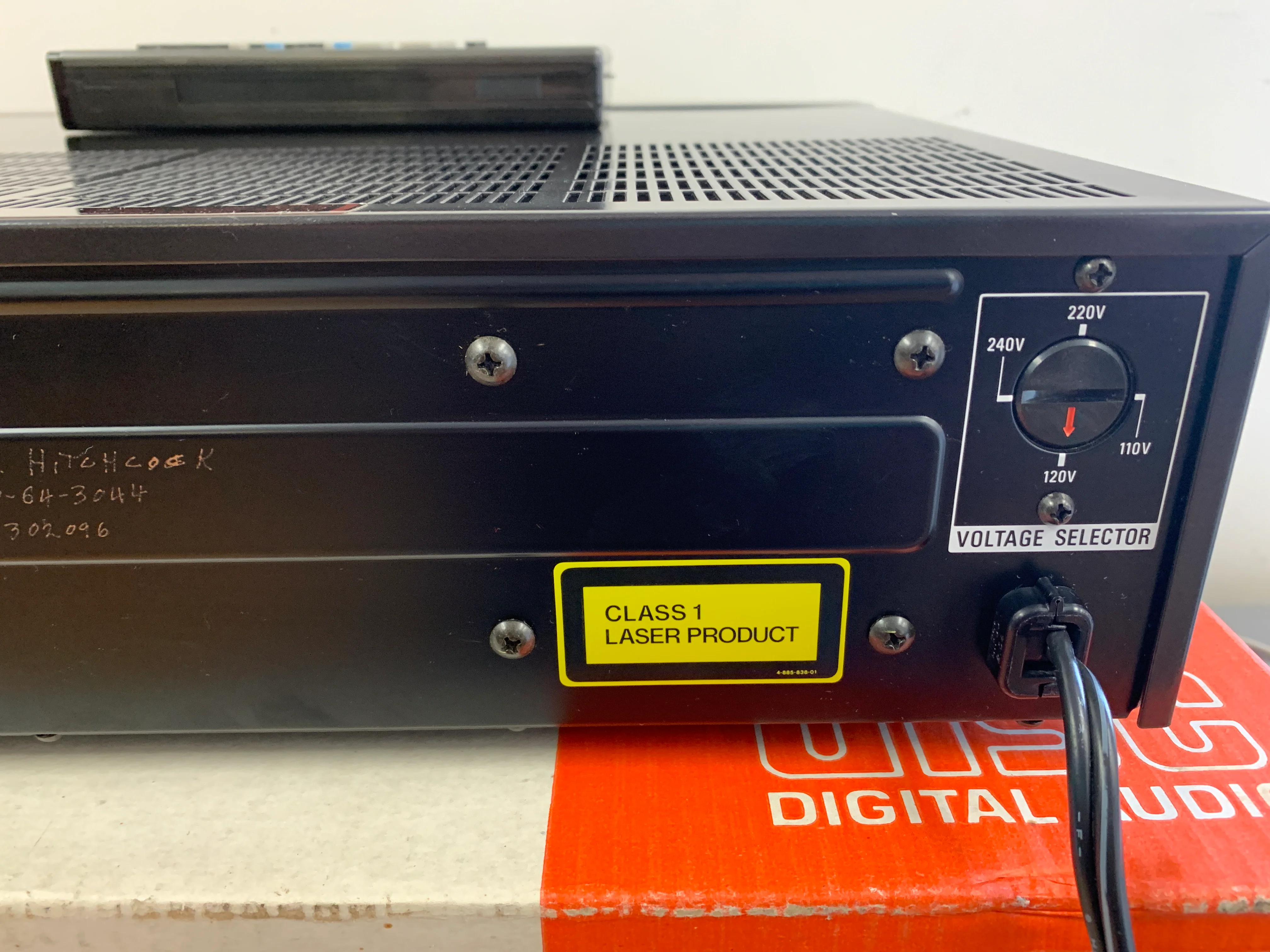 Sony CDP-501ES Single CD Player * Remote * Manual * Box - Image 15