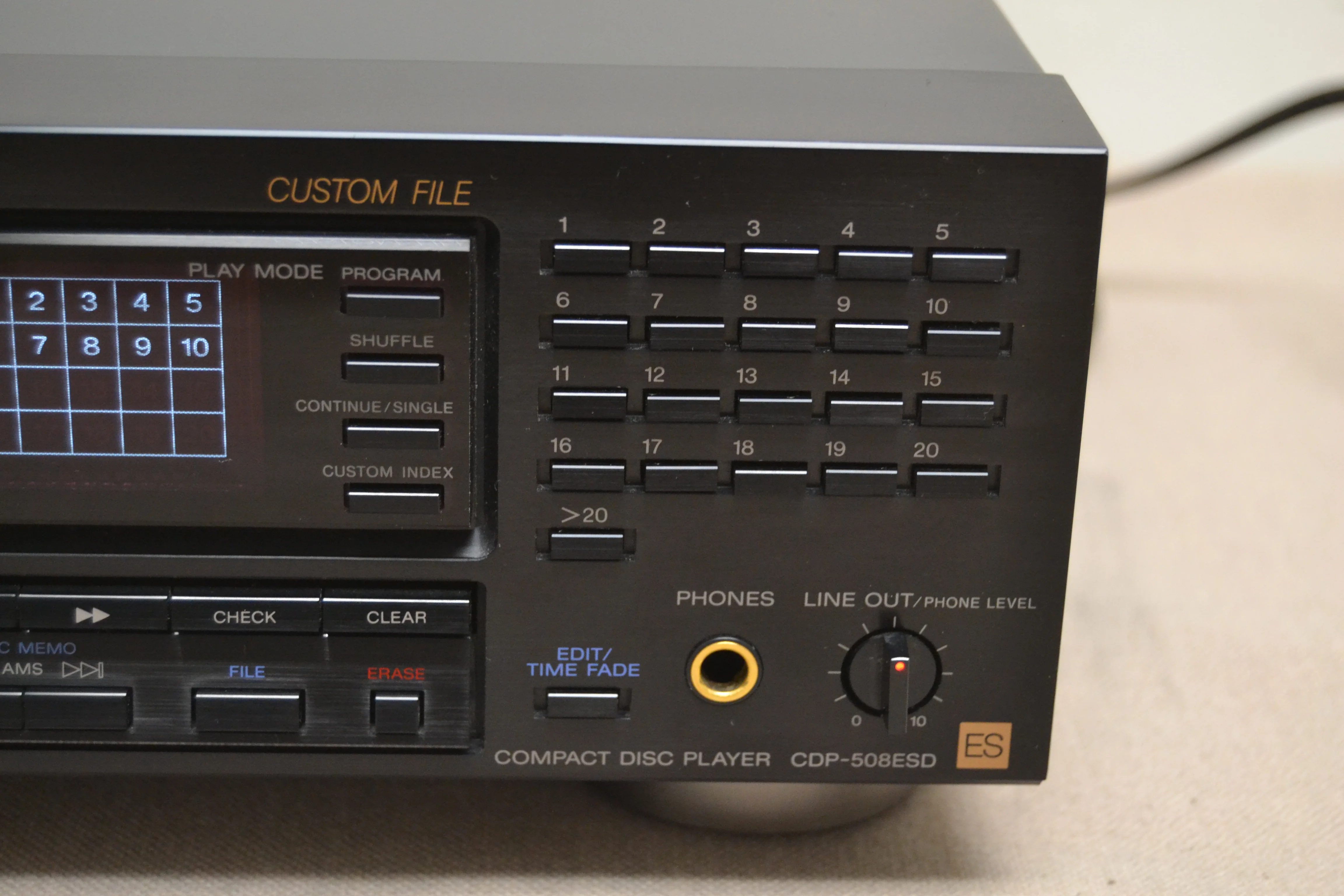 Sony CDP-508ES Single CD Player * 1989 * Remote Control - Image 4