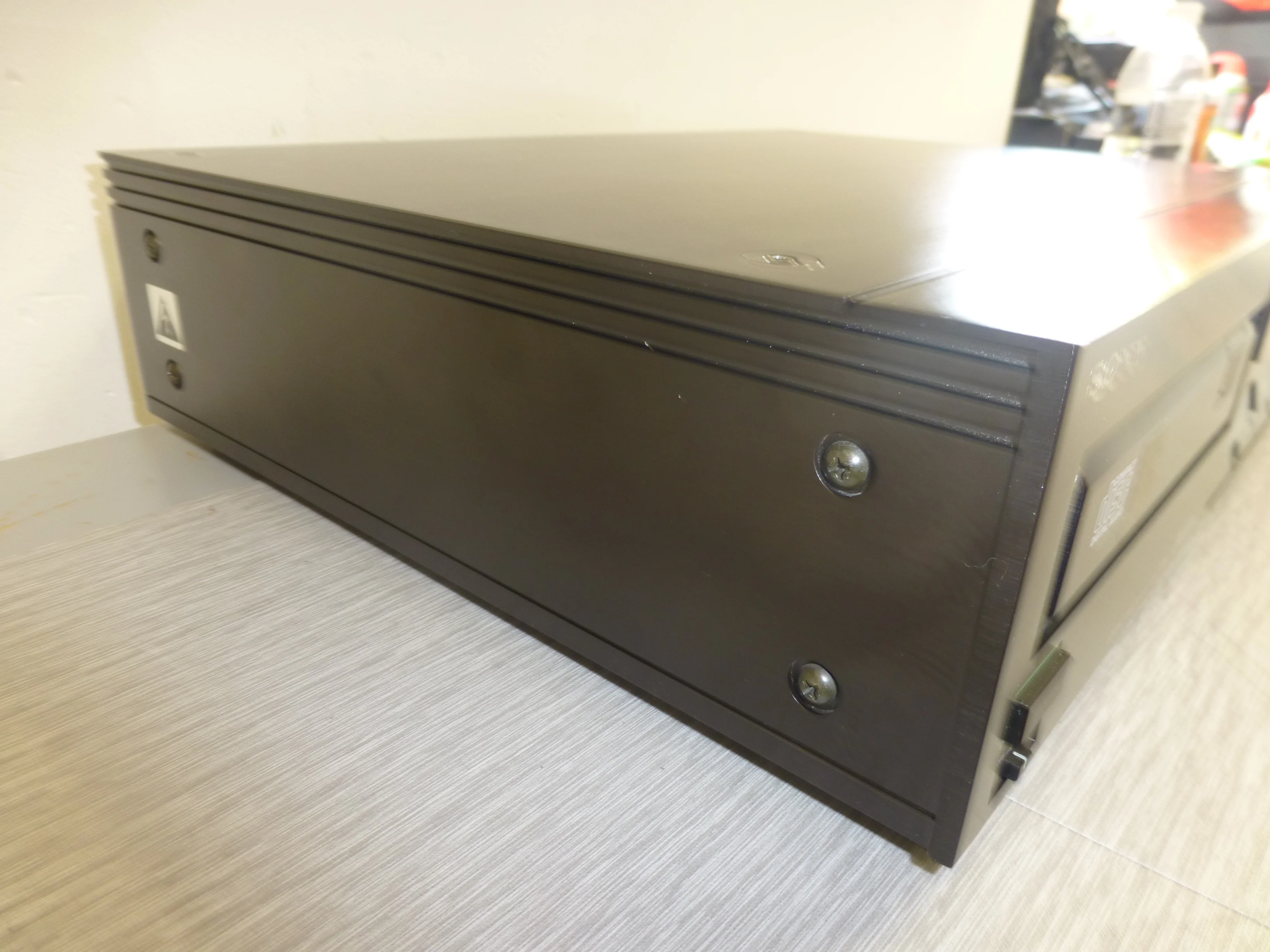 Sony CDP-701es Single CD Player - Image 7