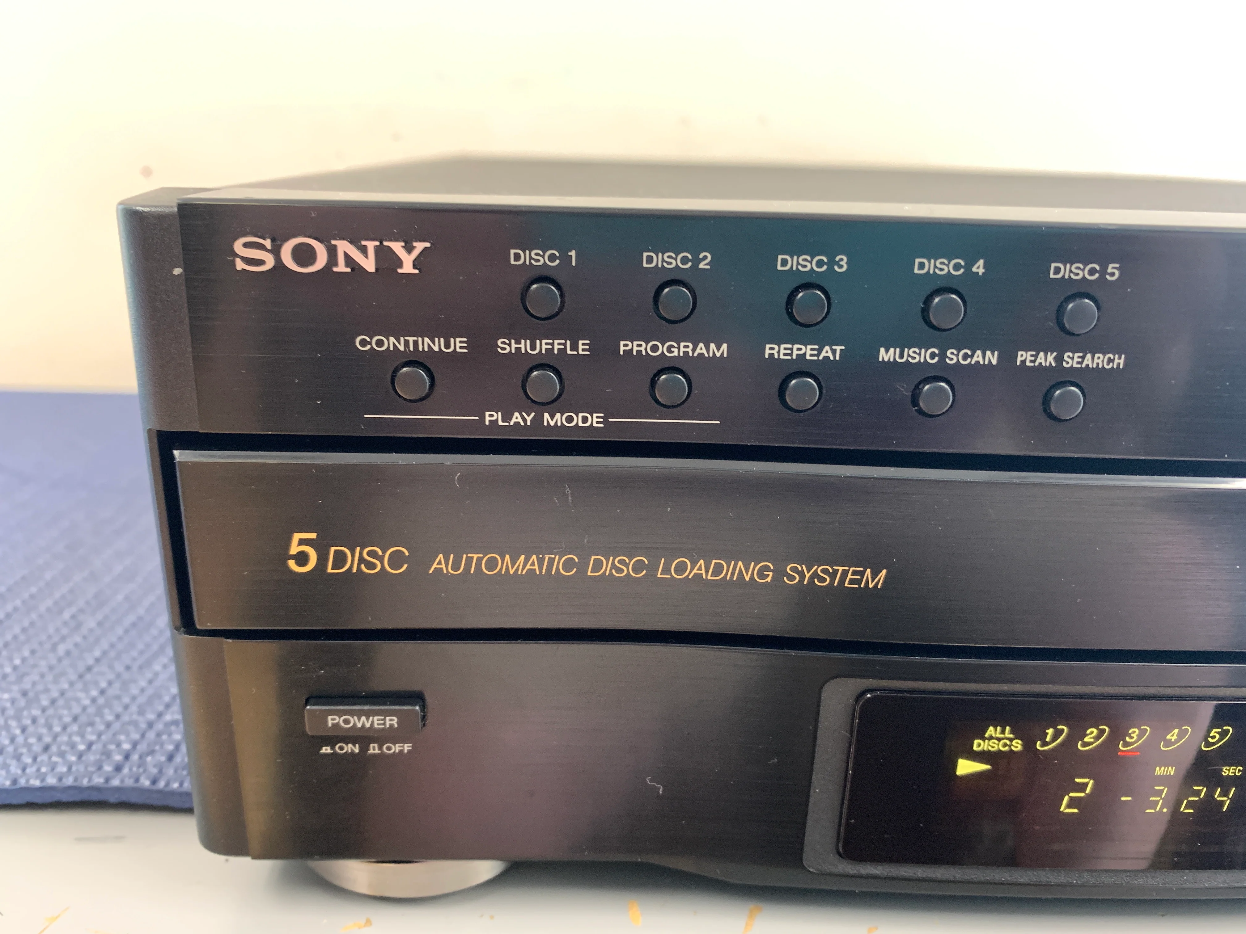 Sony CDP-C322M CD Carousel 5 Discs Mid Size - Image 2