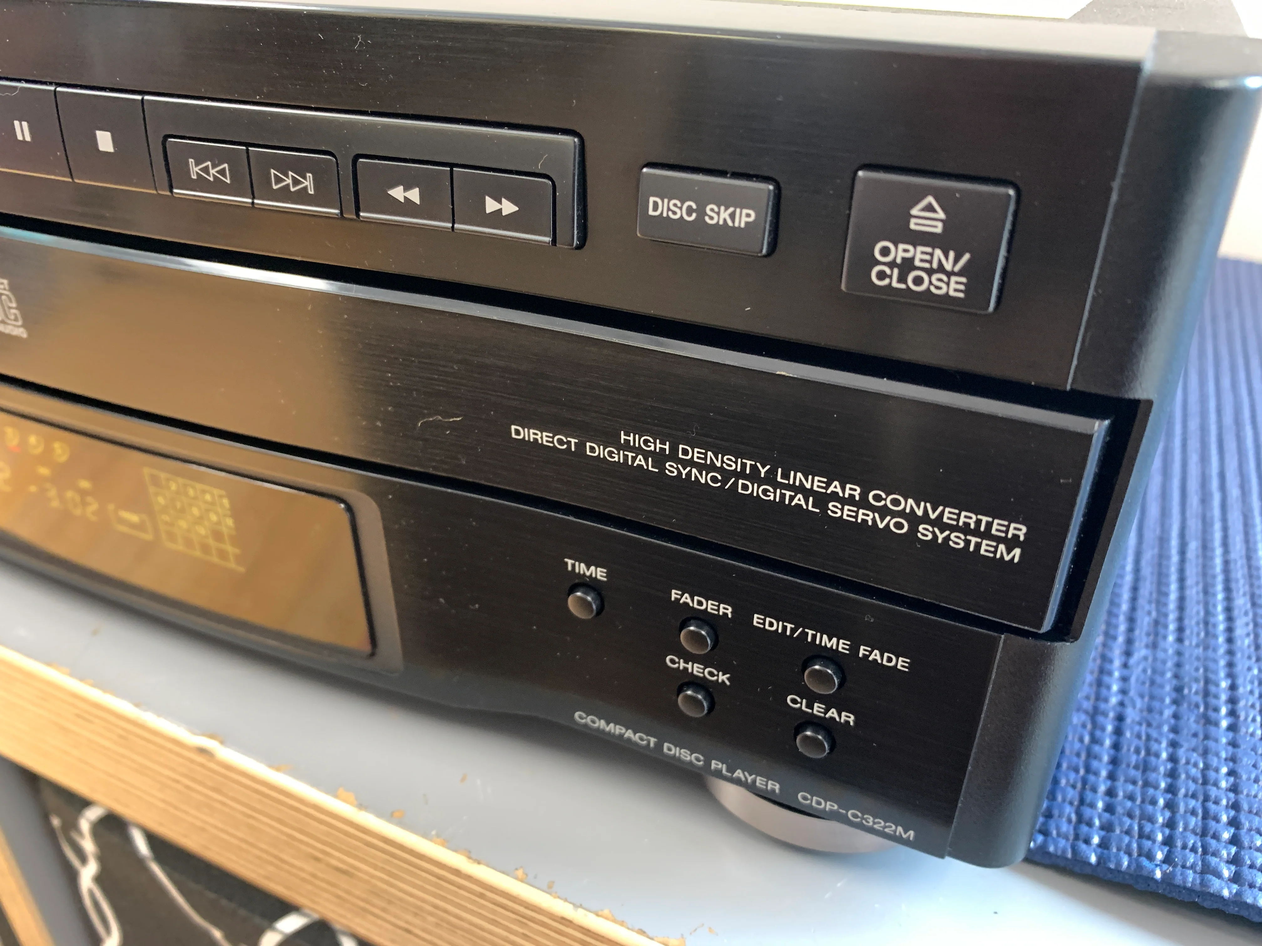 Sony CDP-C322M CD Carousel 5 Discs Mid Size - Image 8