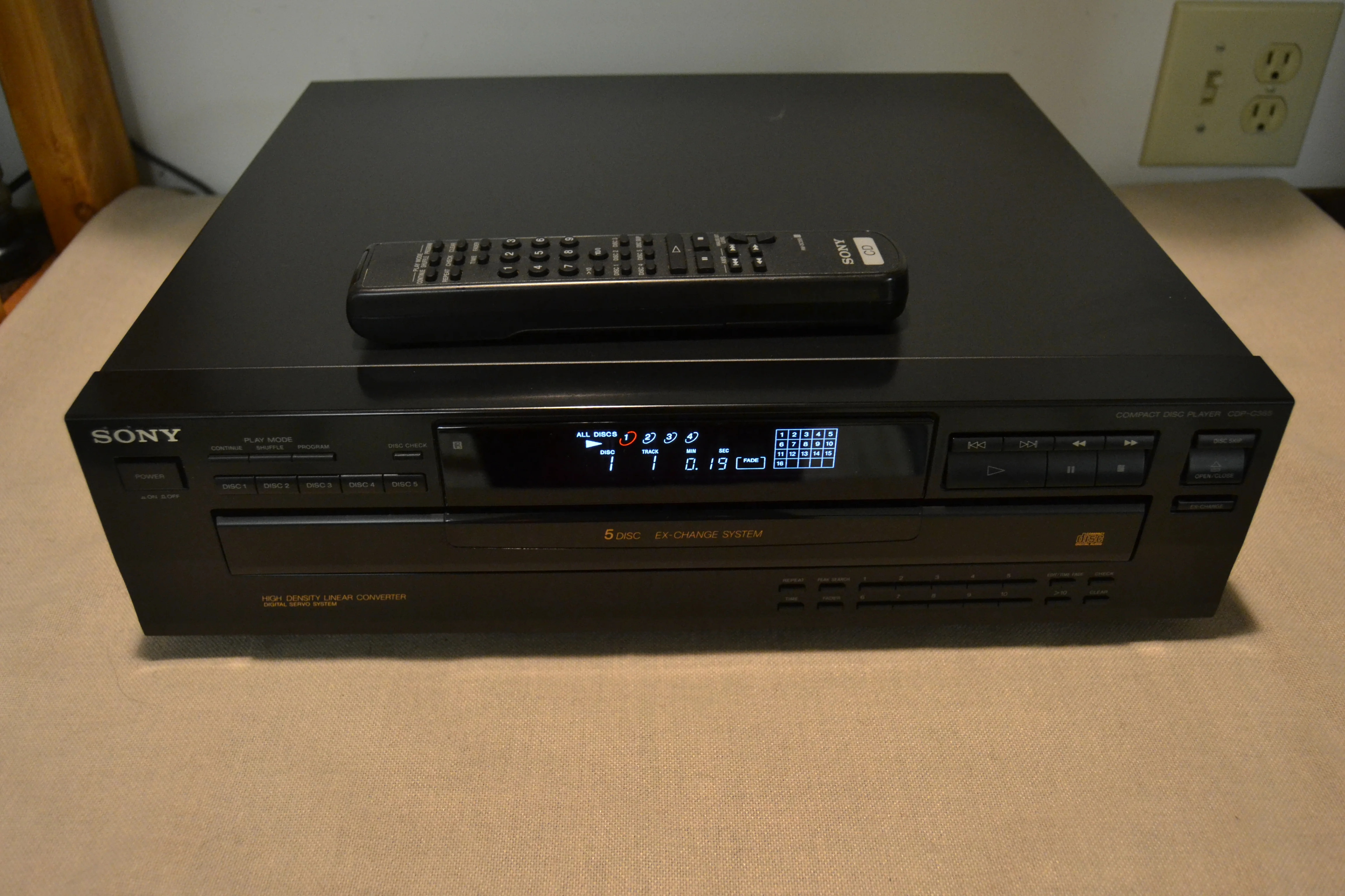 Sony CDP-C365 CD Carousel 5 Discs * Remote Control - Image 5