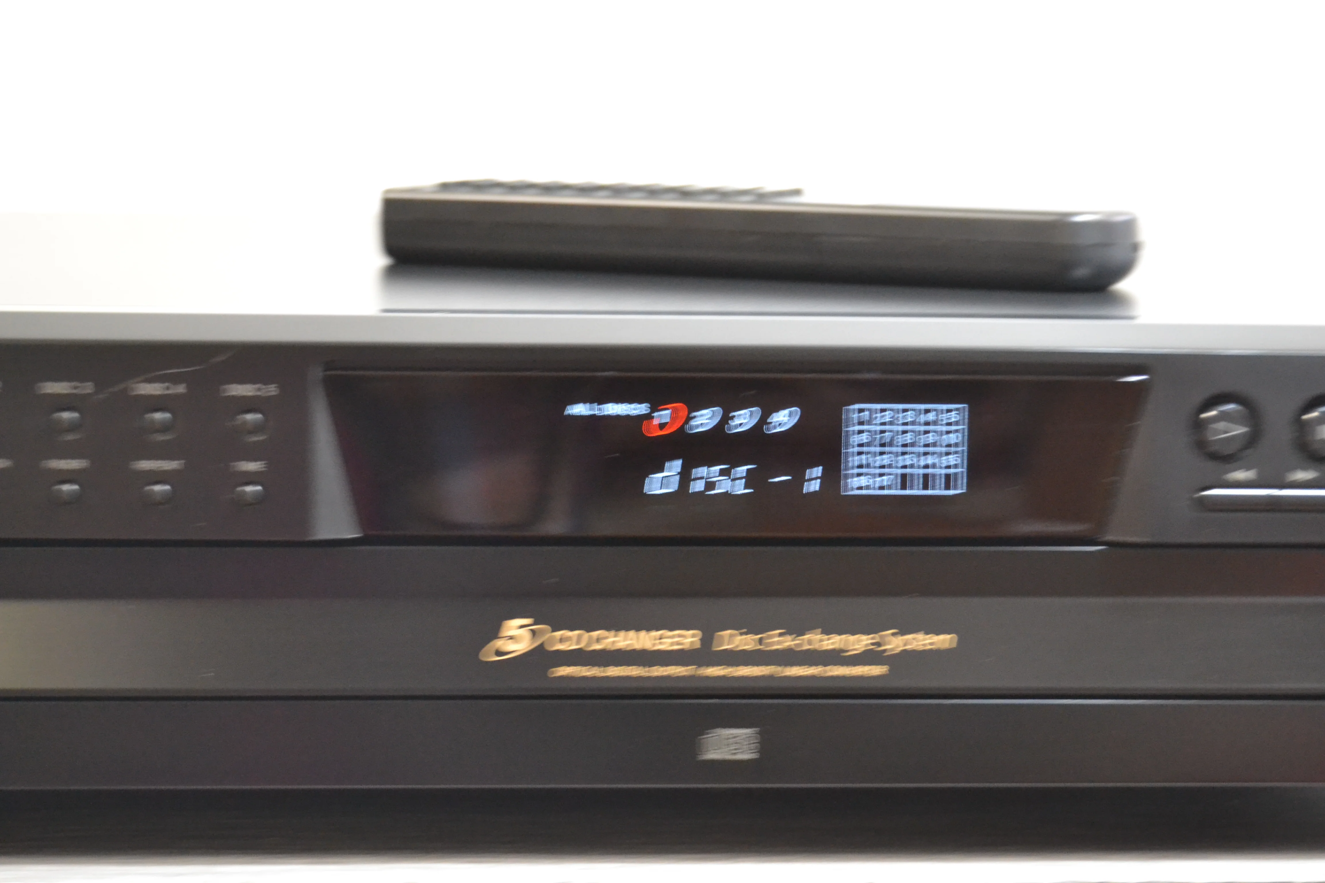 Sony CDP-CE275 CD Carousel * 5 Discs * Remote Control - Image 4