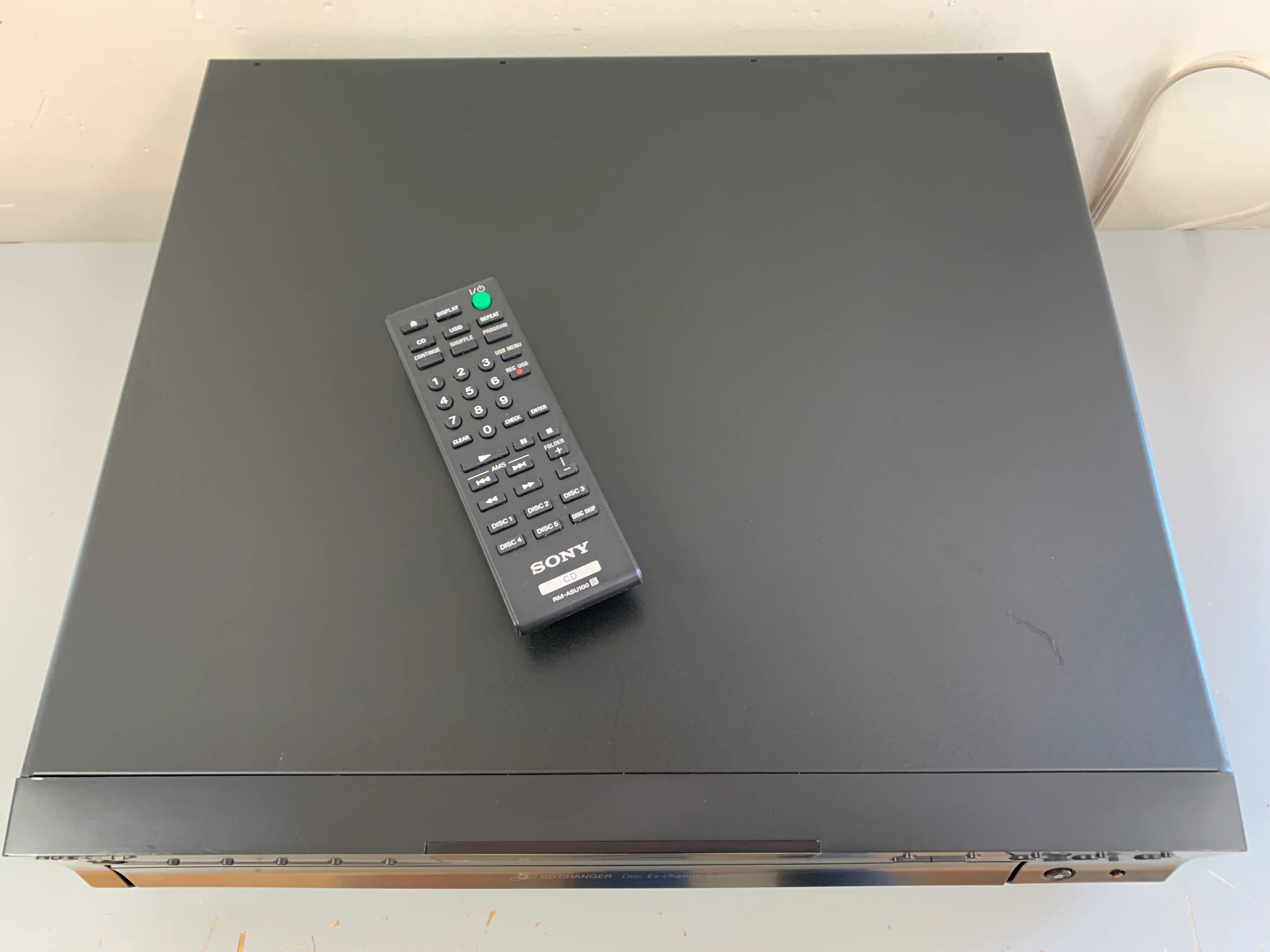 Sony cdp-ce500 CD Carousel 5 Discs and USB Recorder - Image 6