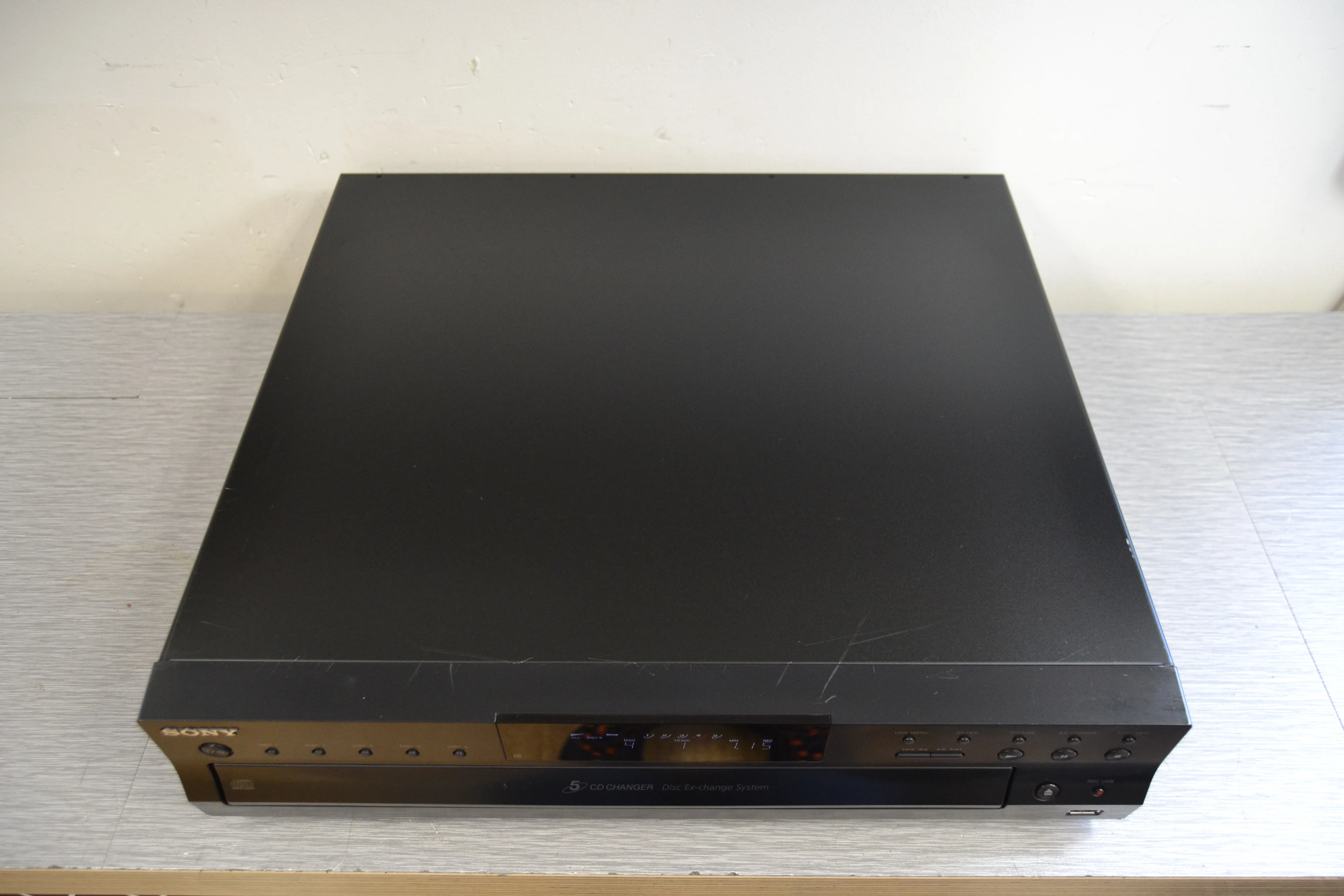 Sony CDP-CE500 CD Carousel 5 Discs / USB Recorder - Image 7