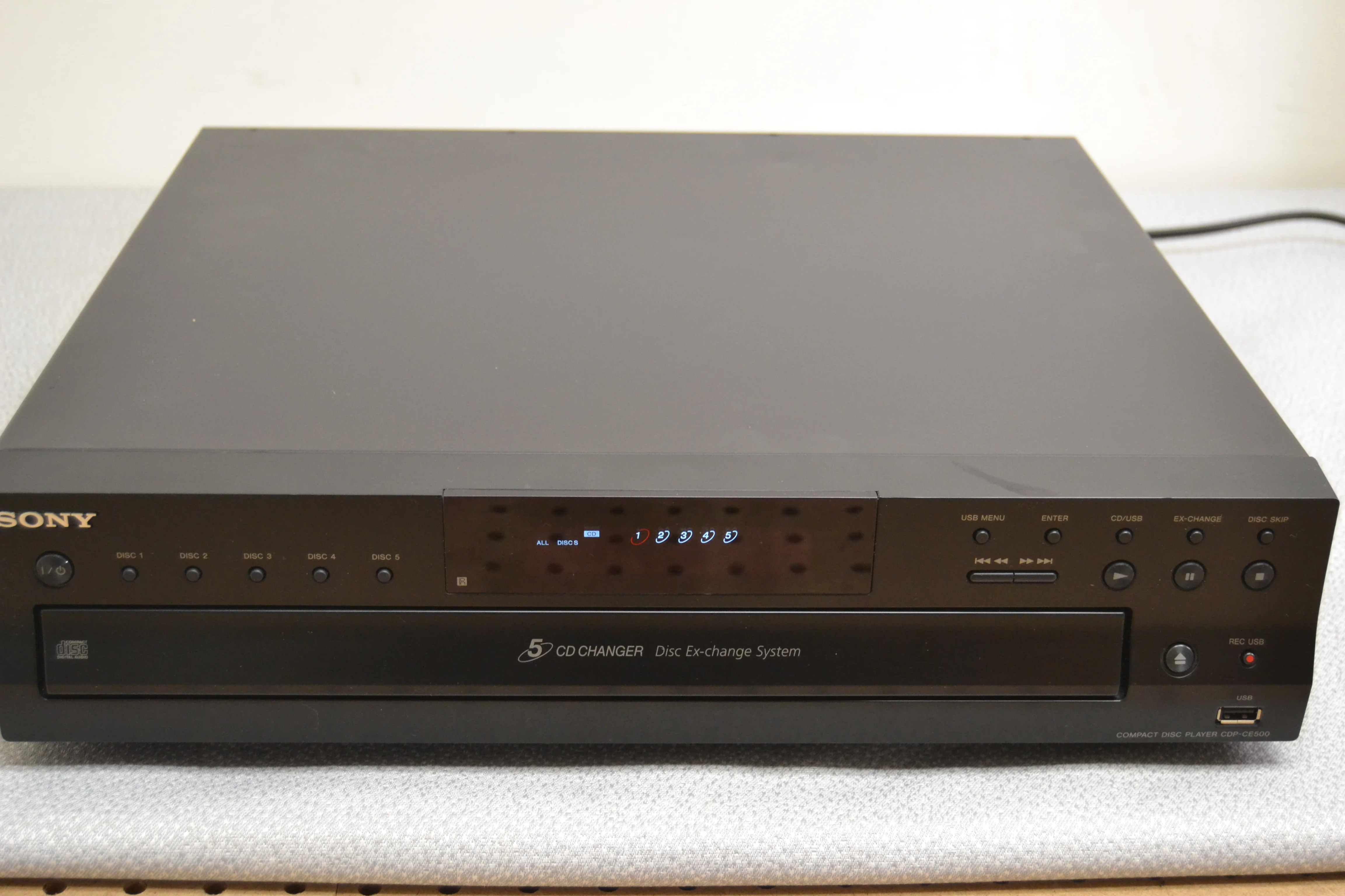Sony CDP-CE500 CD Carousel with USB Recorder - Image 11