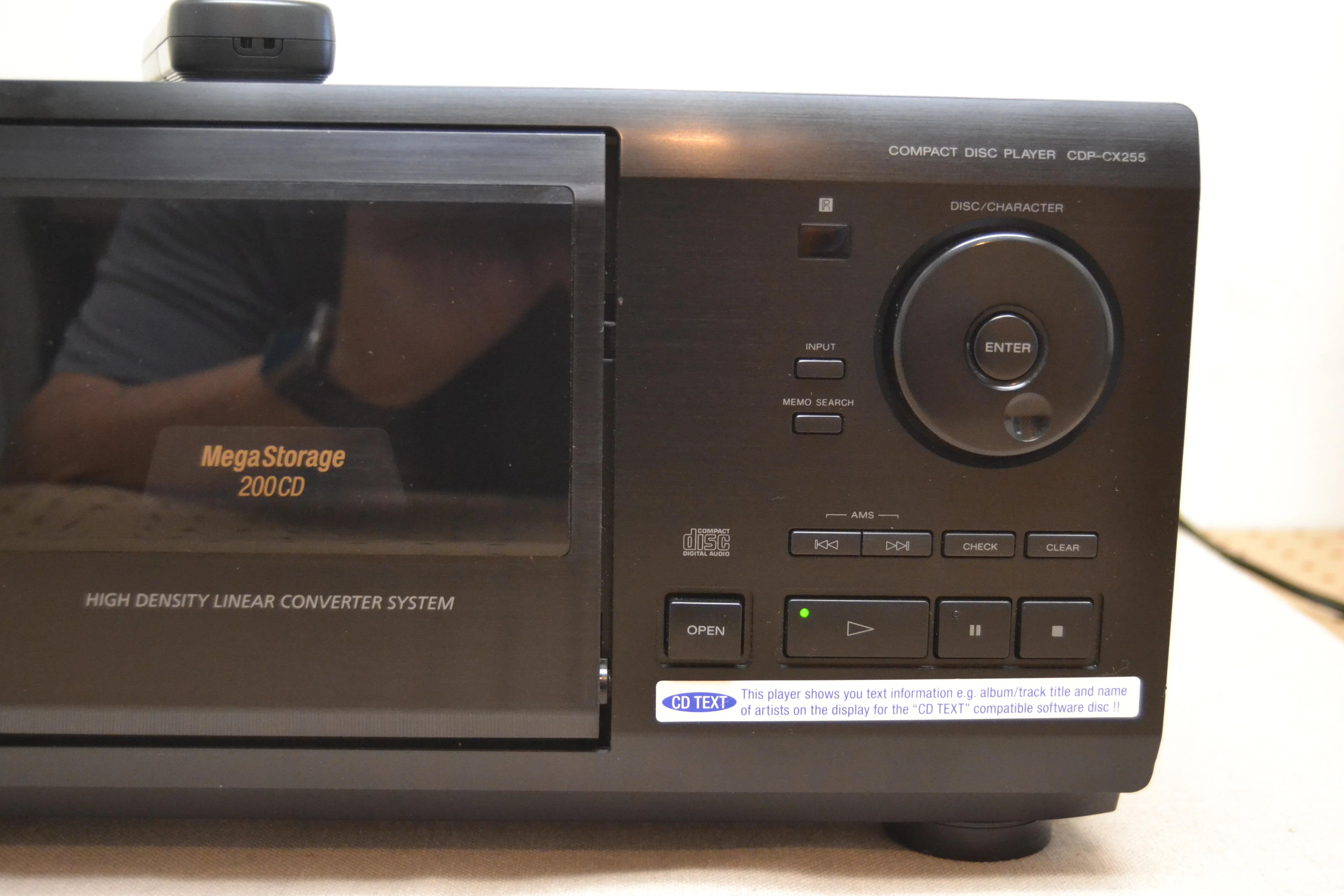 Sony CDP-CX255 - 200 Cd Mega Storage Disc Player * Remote Control - Image 4