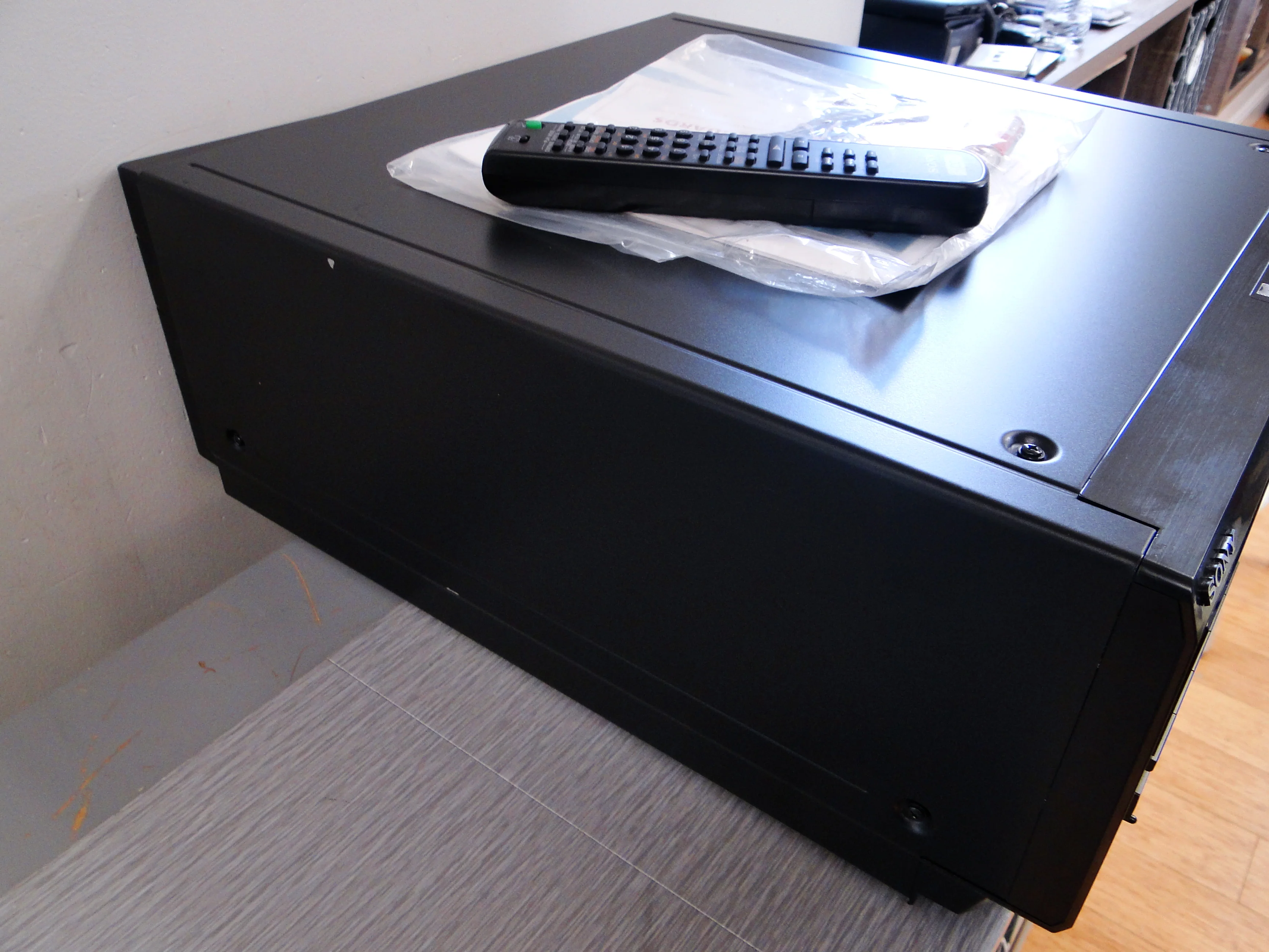 Sony CDP-CX455 Mega Storage 400 CD Disc Changer Player - Image 8
