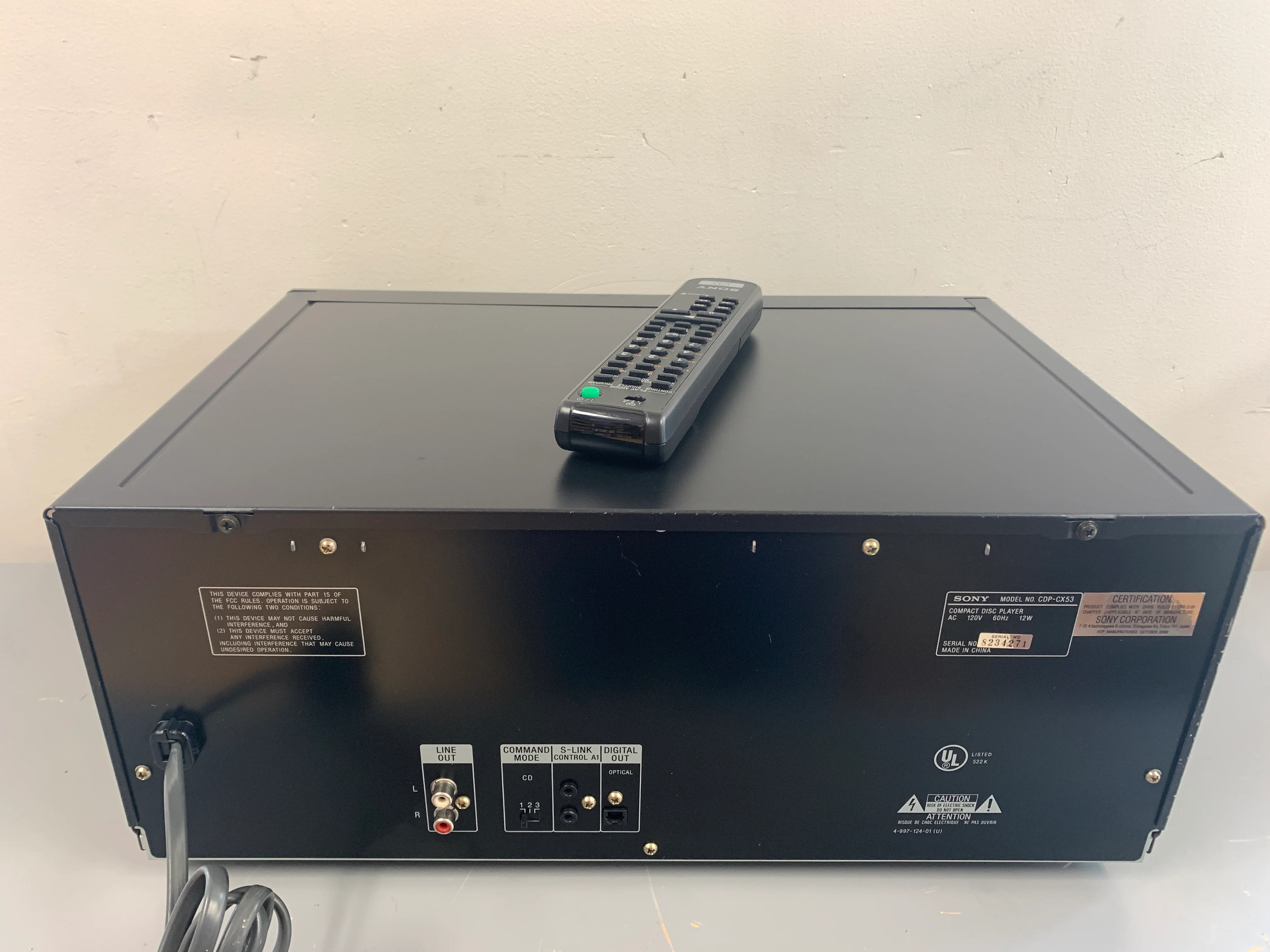 Sony CDP-CX53 CD Changer 50+1 CD * Remote Control - Image 14