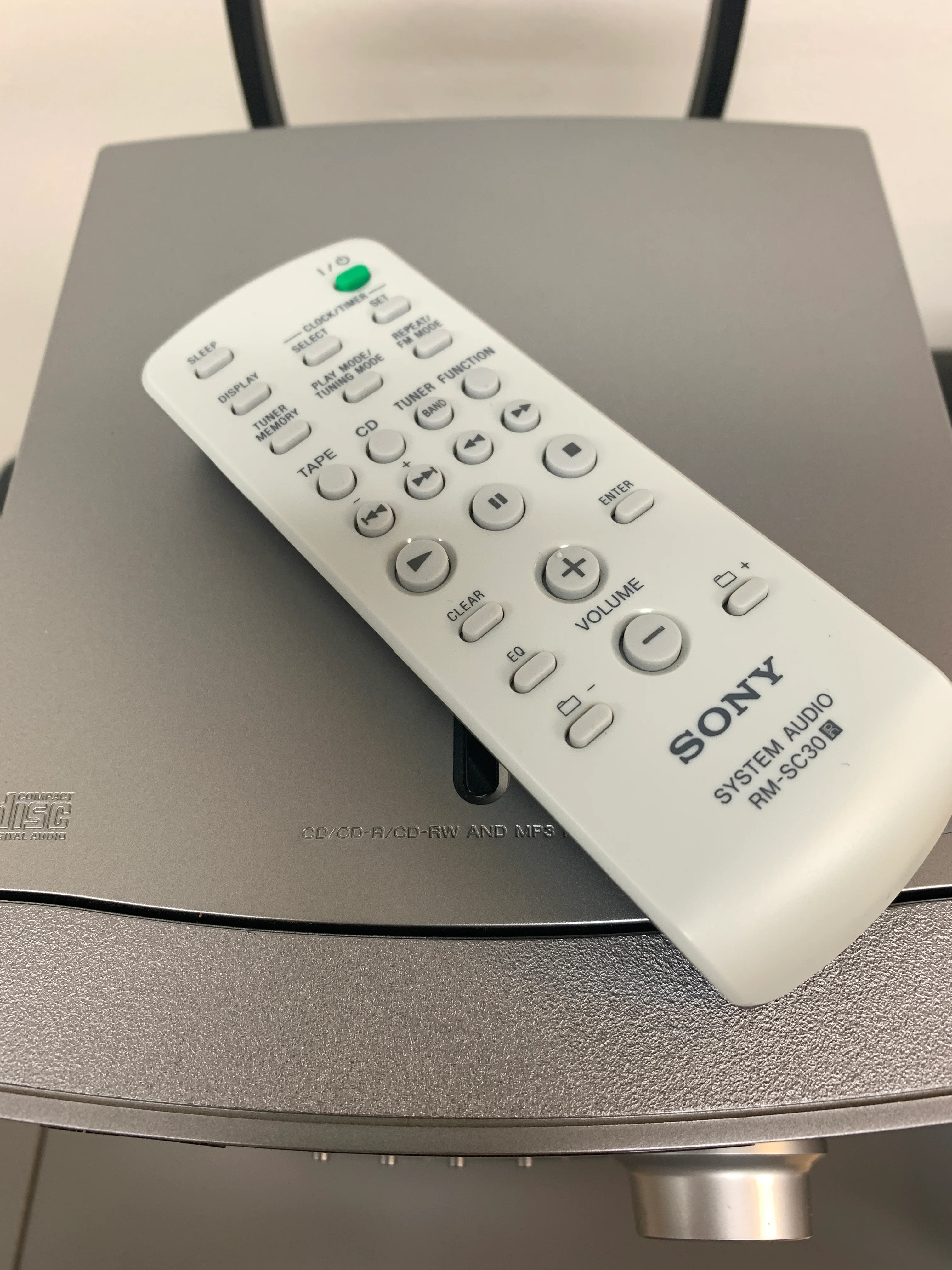 Sony CMT-NEZ30 Micro Hi-Fi Component System * remote - Image 7