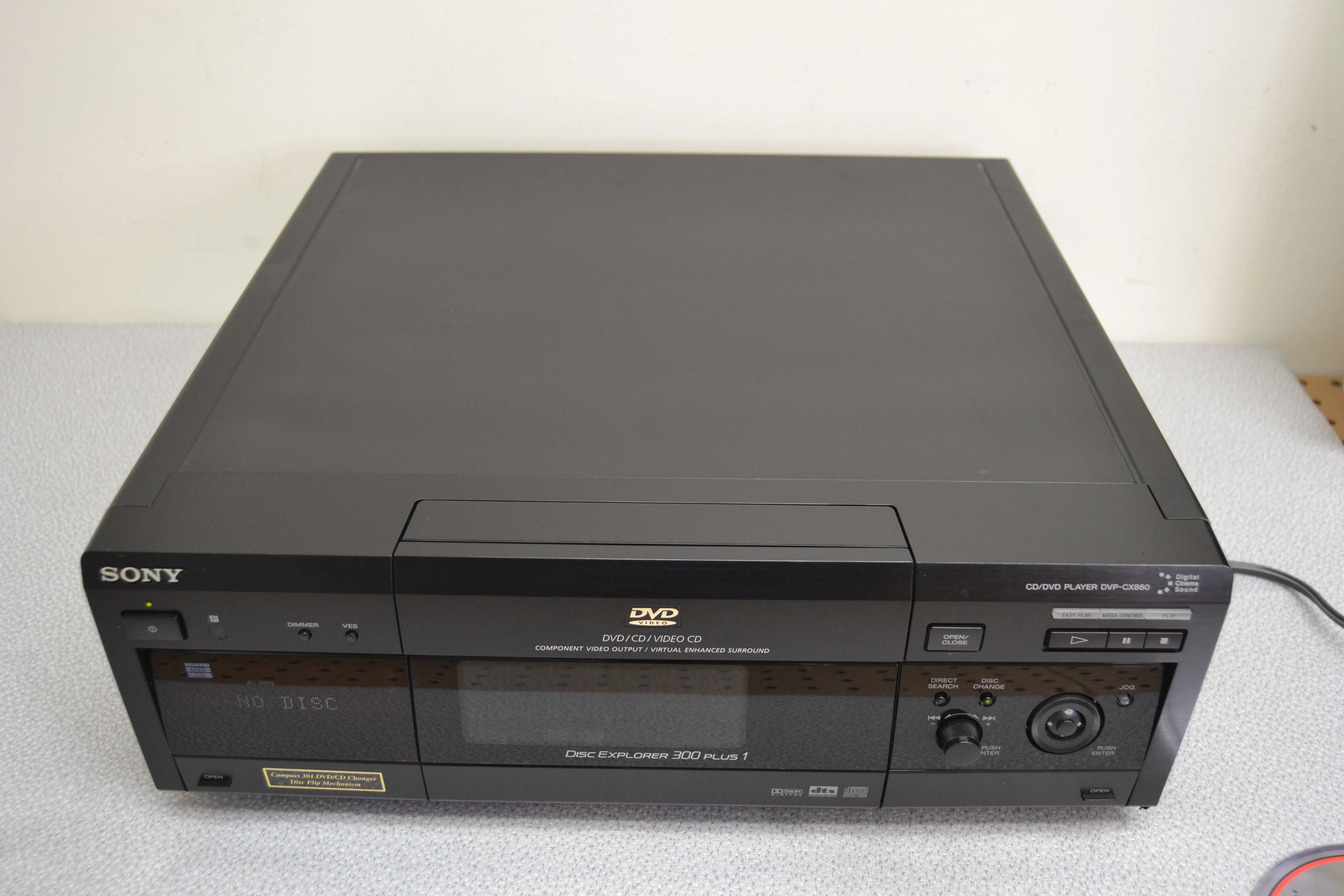 Sony DVP-CX860 * 300+1 DVD/CD changer * Fully Serviced * New Belts - Image 13