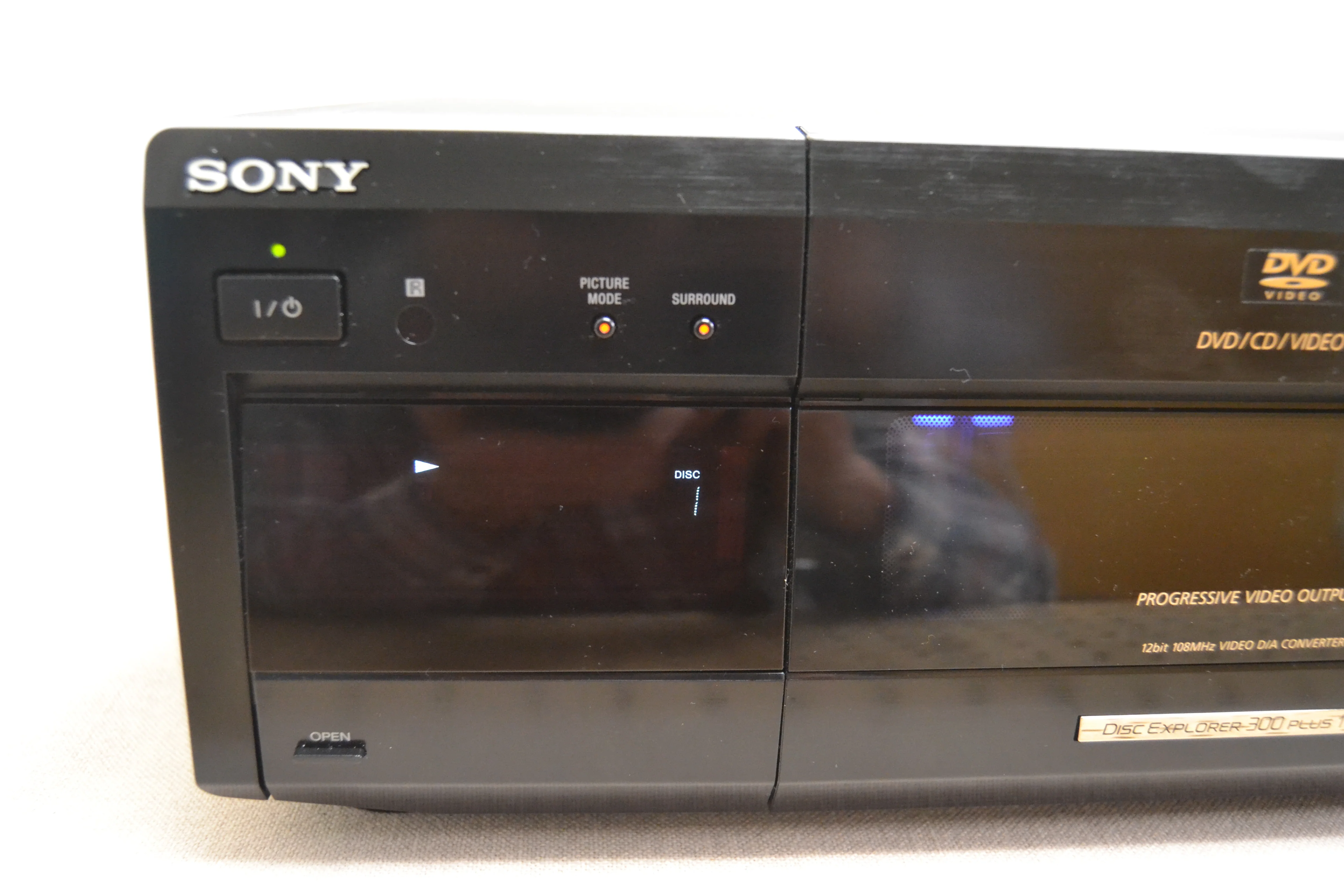 Sony DVP-CX875P 300+1 DVD/CD mega changer with progressive scan * Fully Serviced * New Belts - Image 3