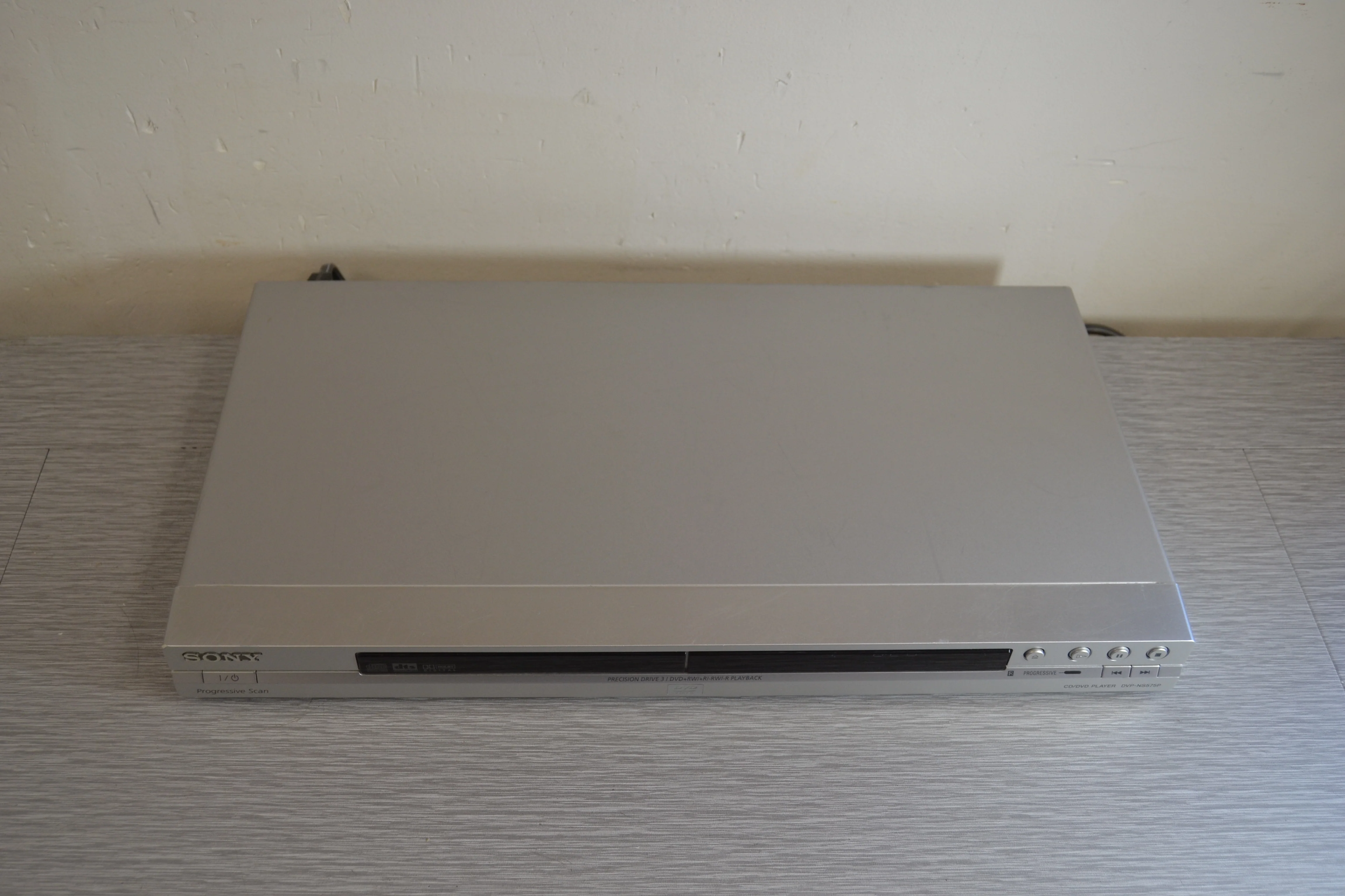 Sony DVP-NS575P Single CD/DVD Player - Image 10