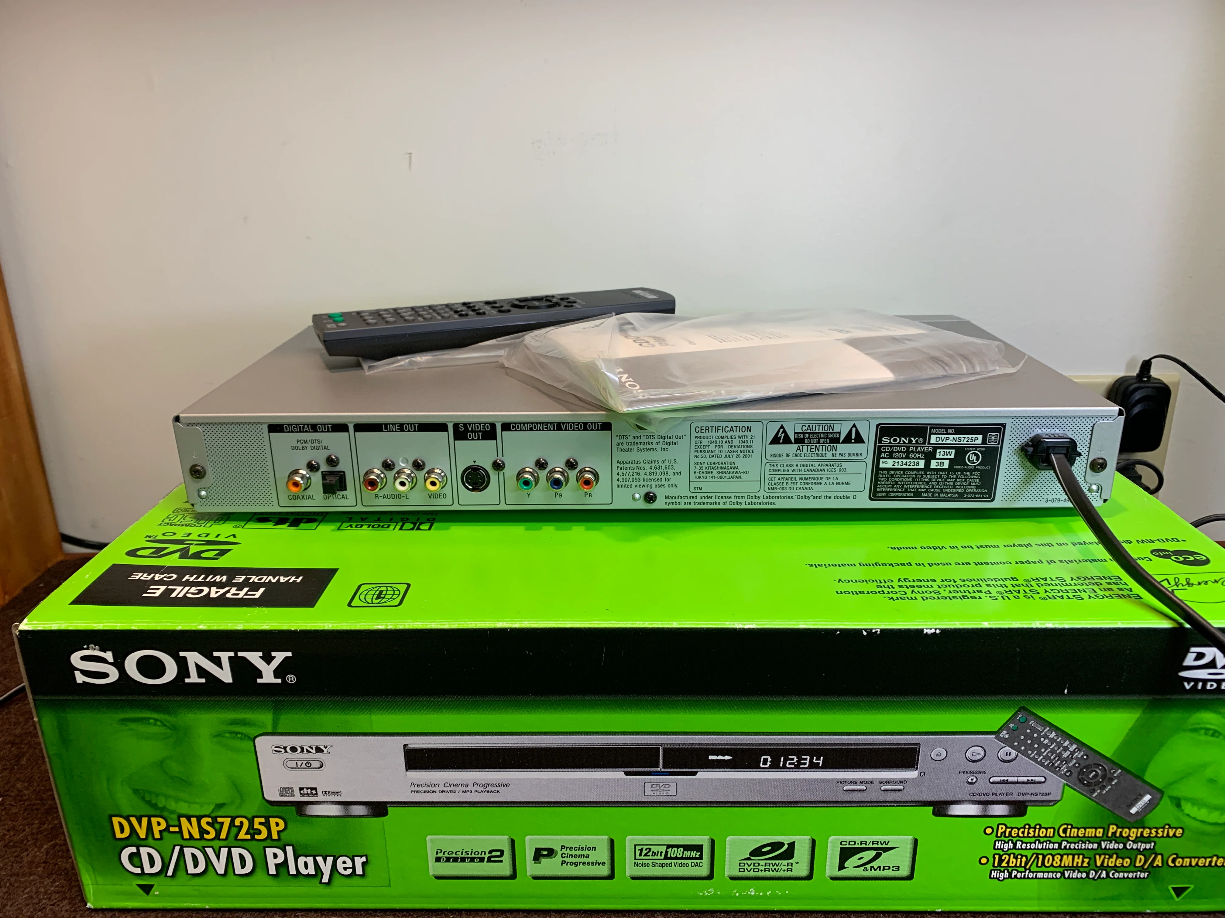 Sony DVP-NS725P CD/DVD Player * Remote * Box - Image 11