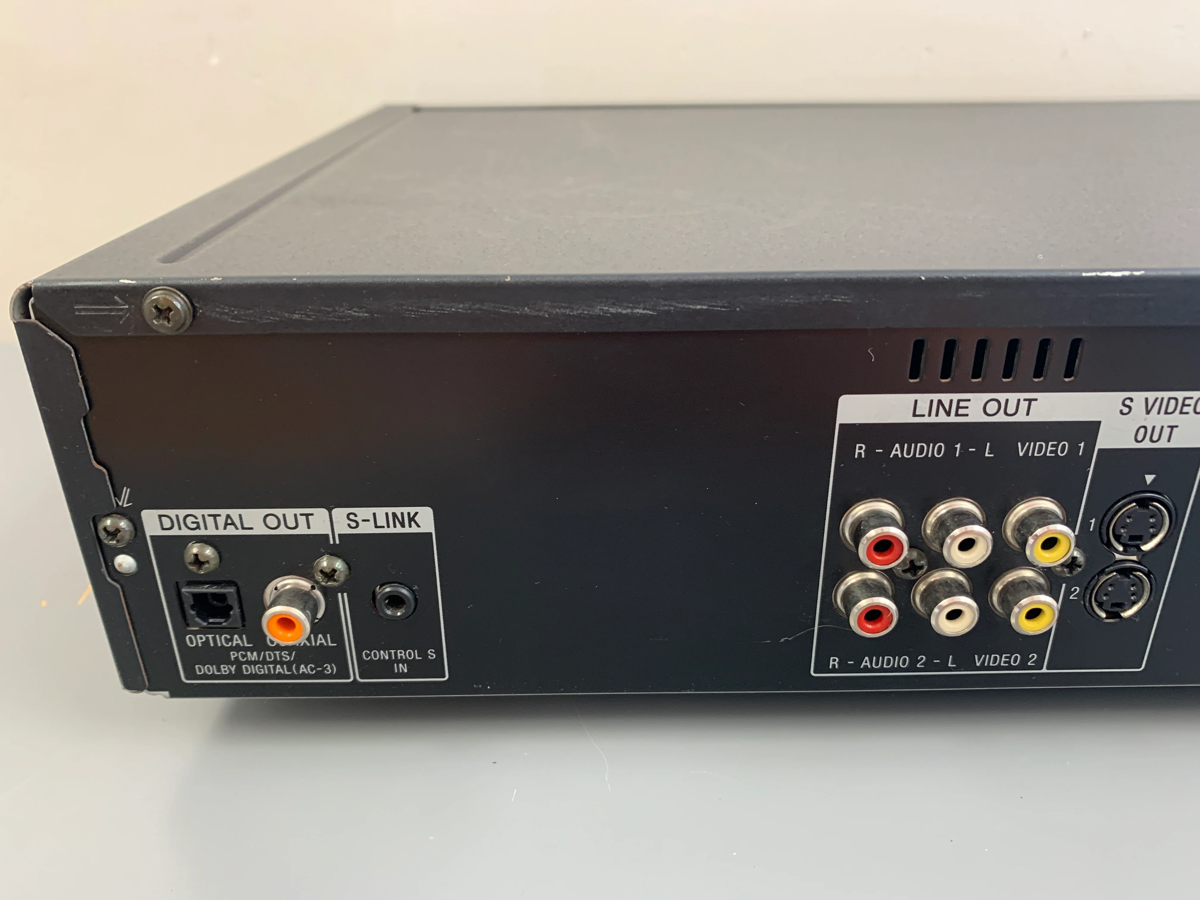 Sony DVP-S330 DVD Player - Image 10