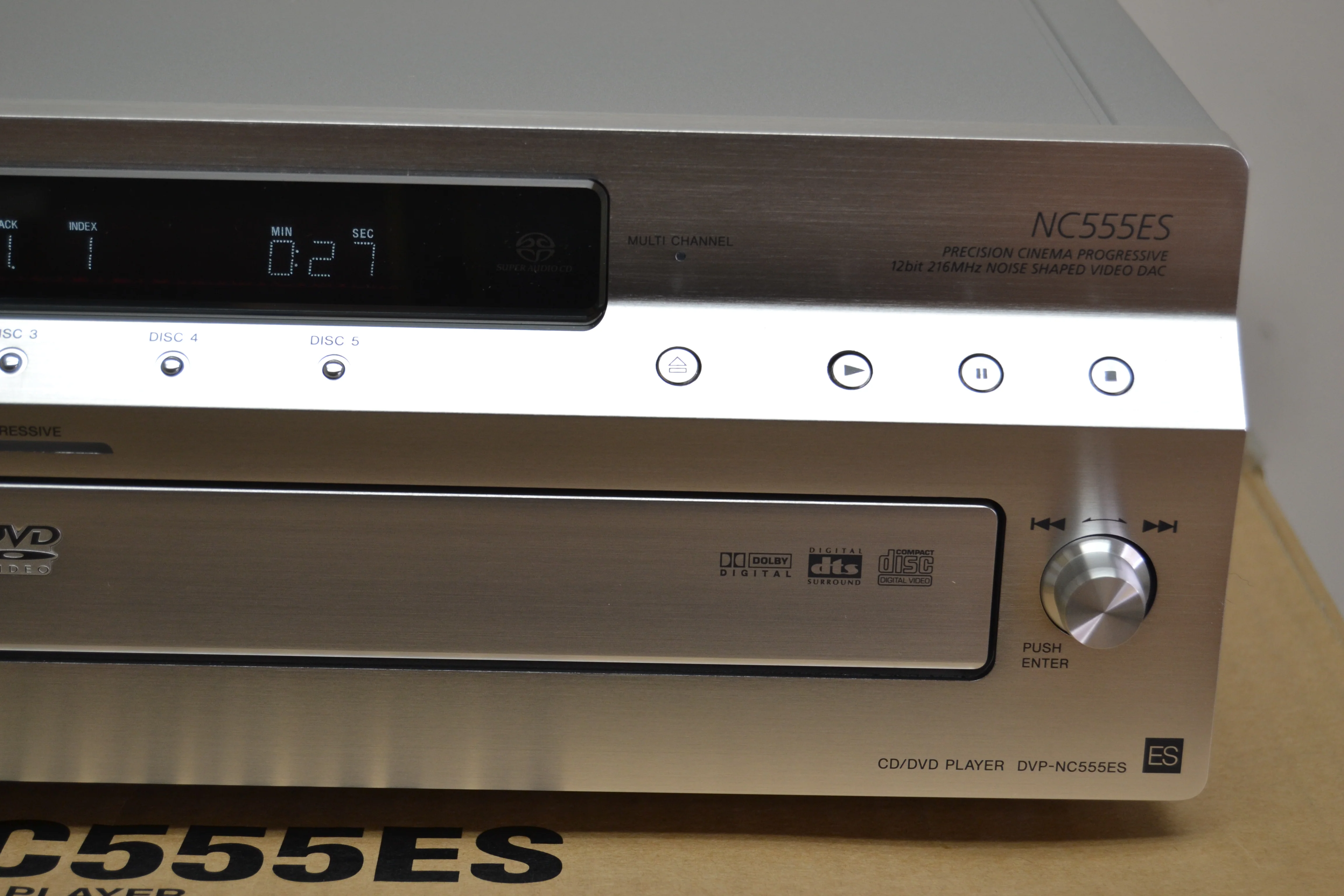 Sony ES DVP-NC555ES 5-disc carousel DVD/CD/SACD changer * Remote * Box * Manual - Image 5