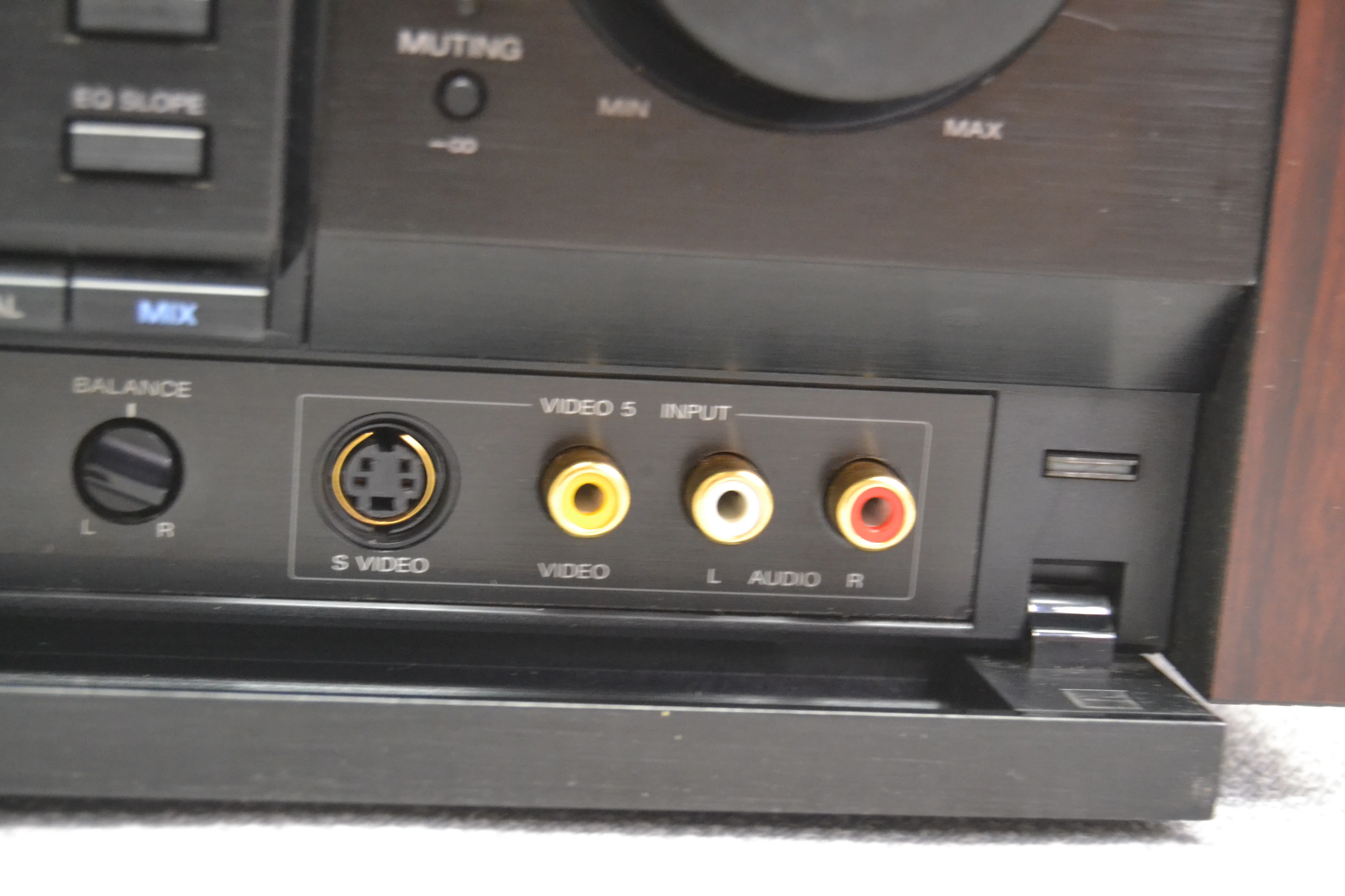 Sony ES TA-E1000ESD Digital Processing Preamplifier (1989-92) * Remote - Image 11