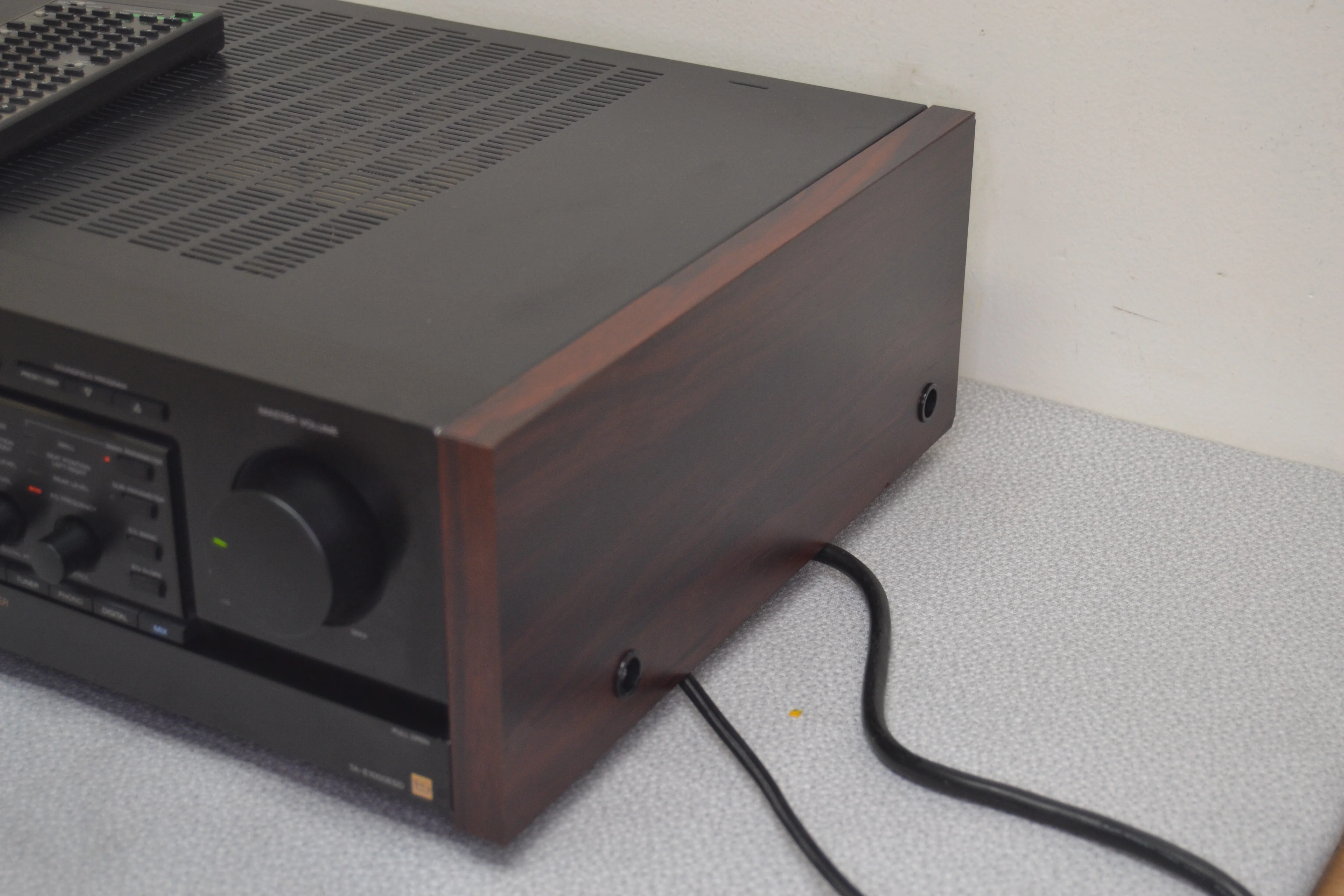 Sony ES TA-E1000ESD Digital Processing Preamplifier (1989-92) * Remote - Image 17