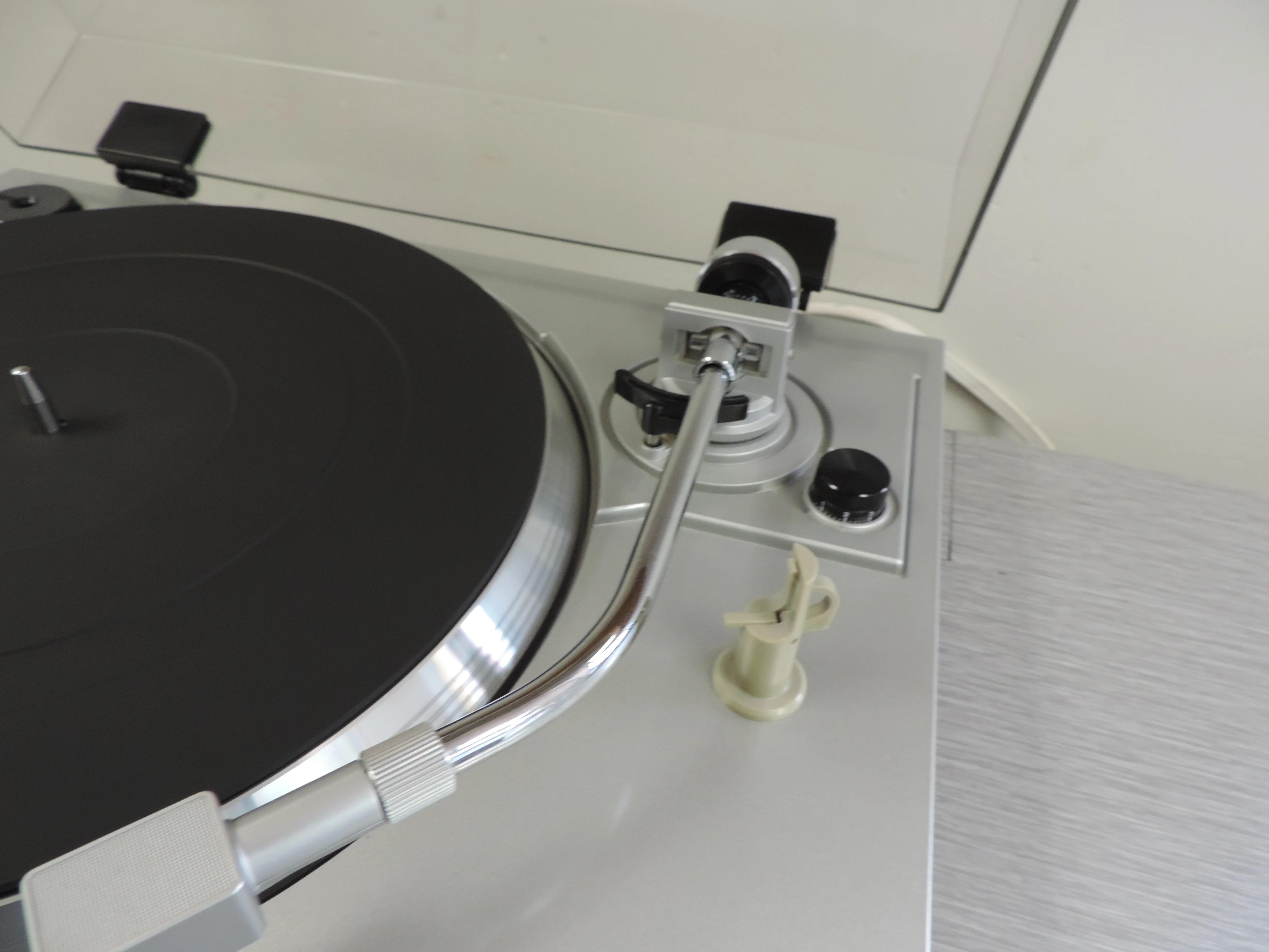 Sony PS-242 Direct Drive Turntable - Image 8