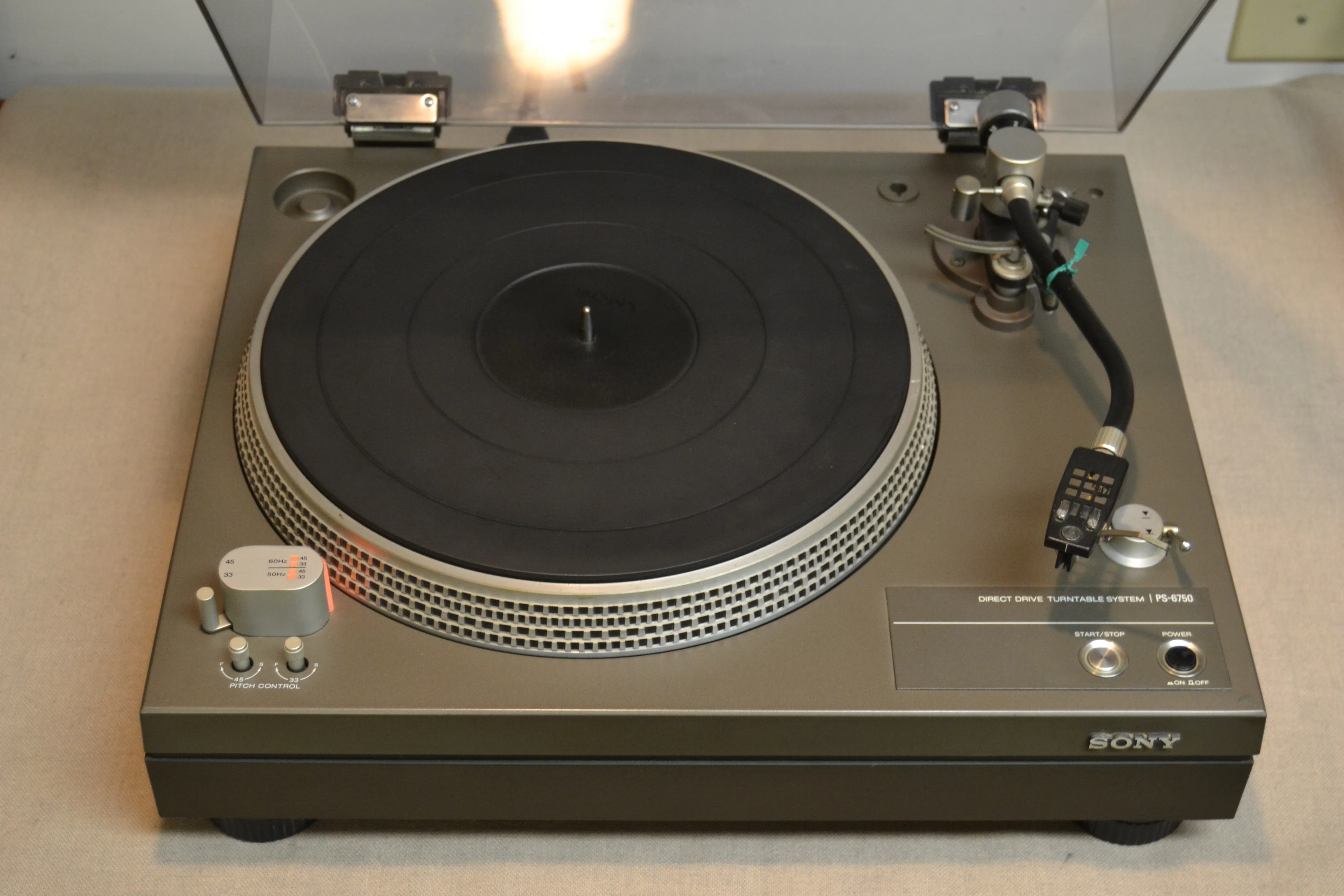 Sony PS-6750  Stereo Turntable System * 1977 - Image 4
