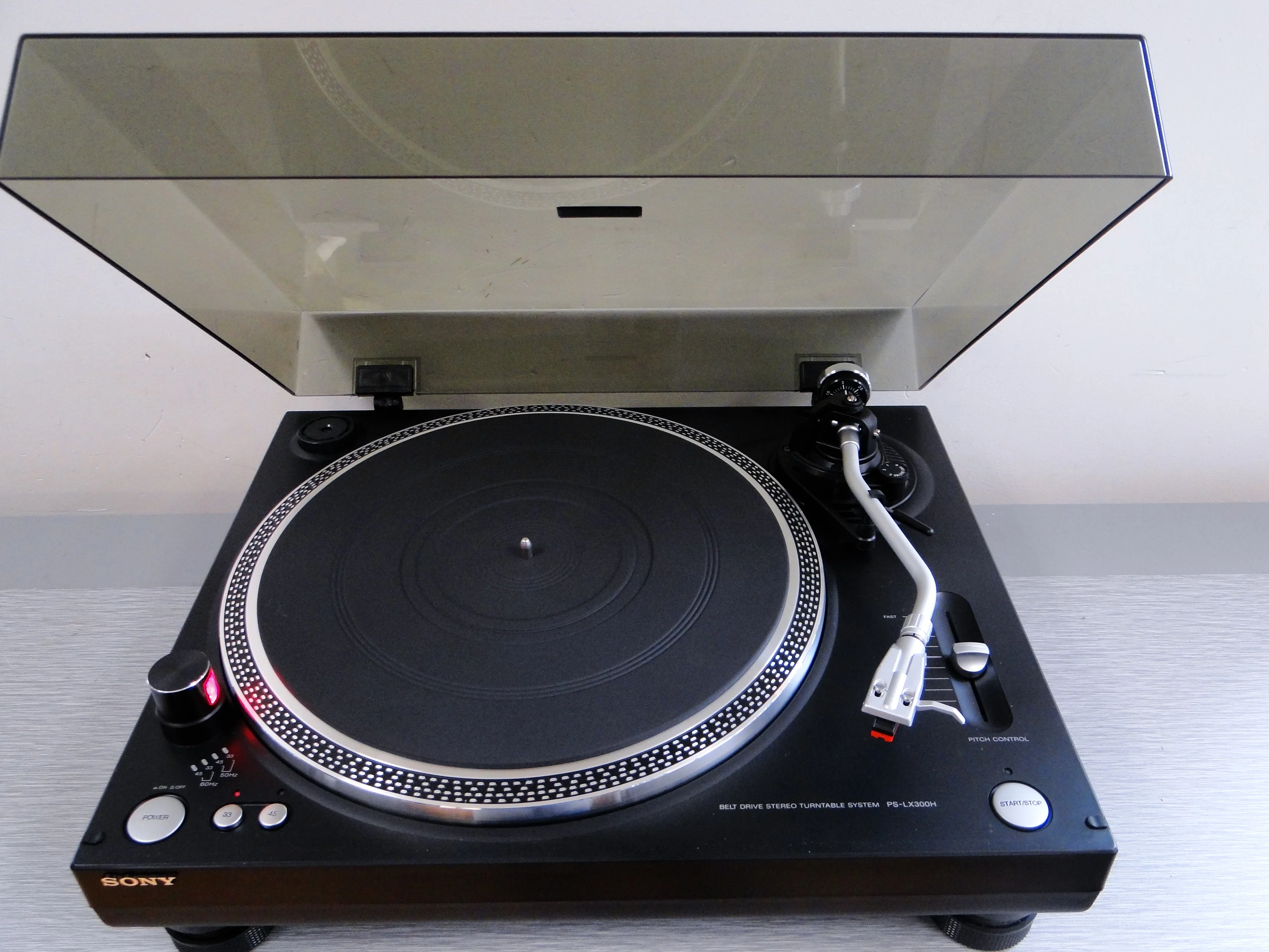 Sony PS-LX300H Turntable - Image 2