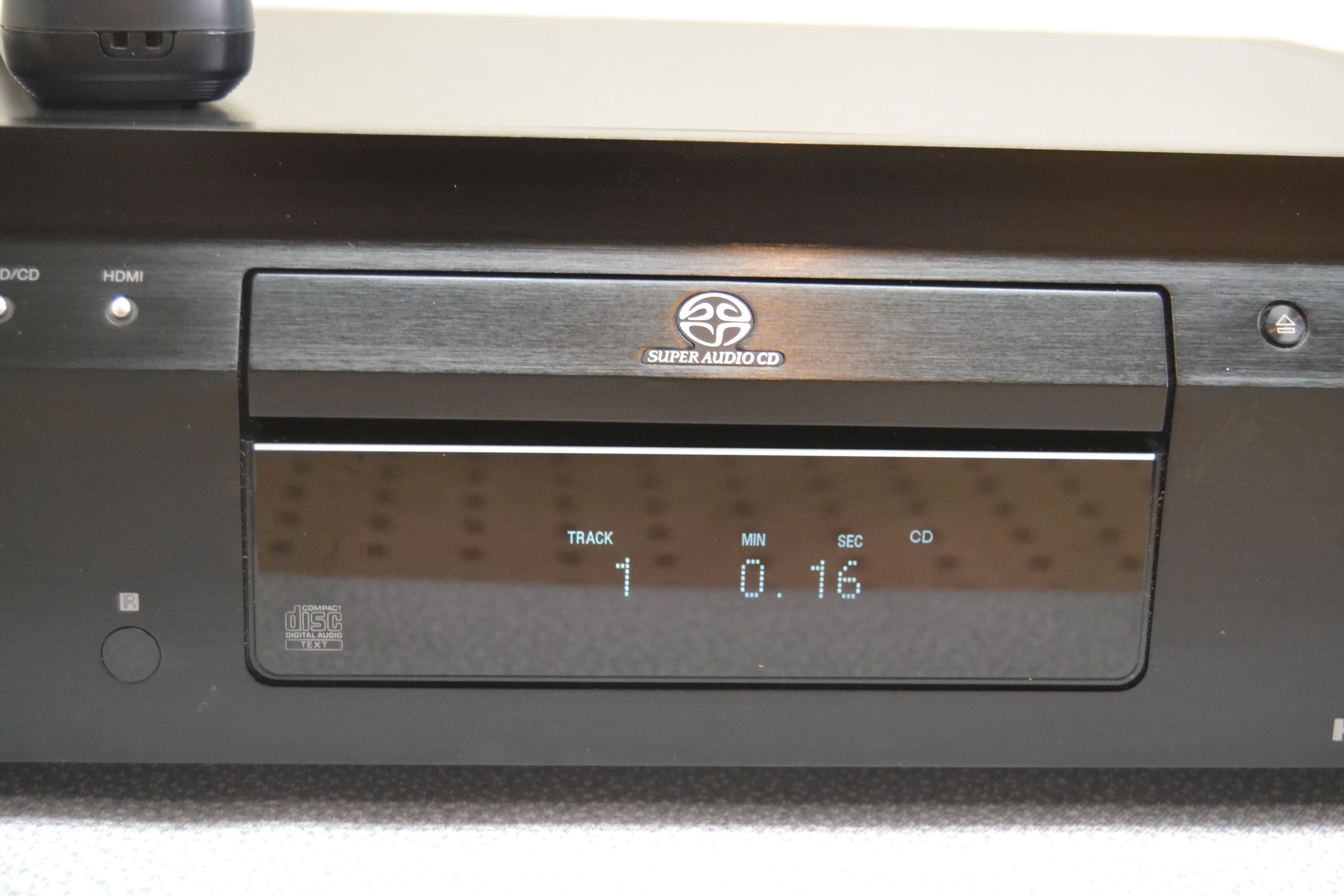 Sony SCD-XA5400ES Single Super Audio CD Player * Remote - Image 3