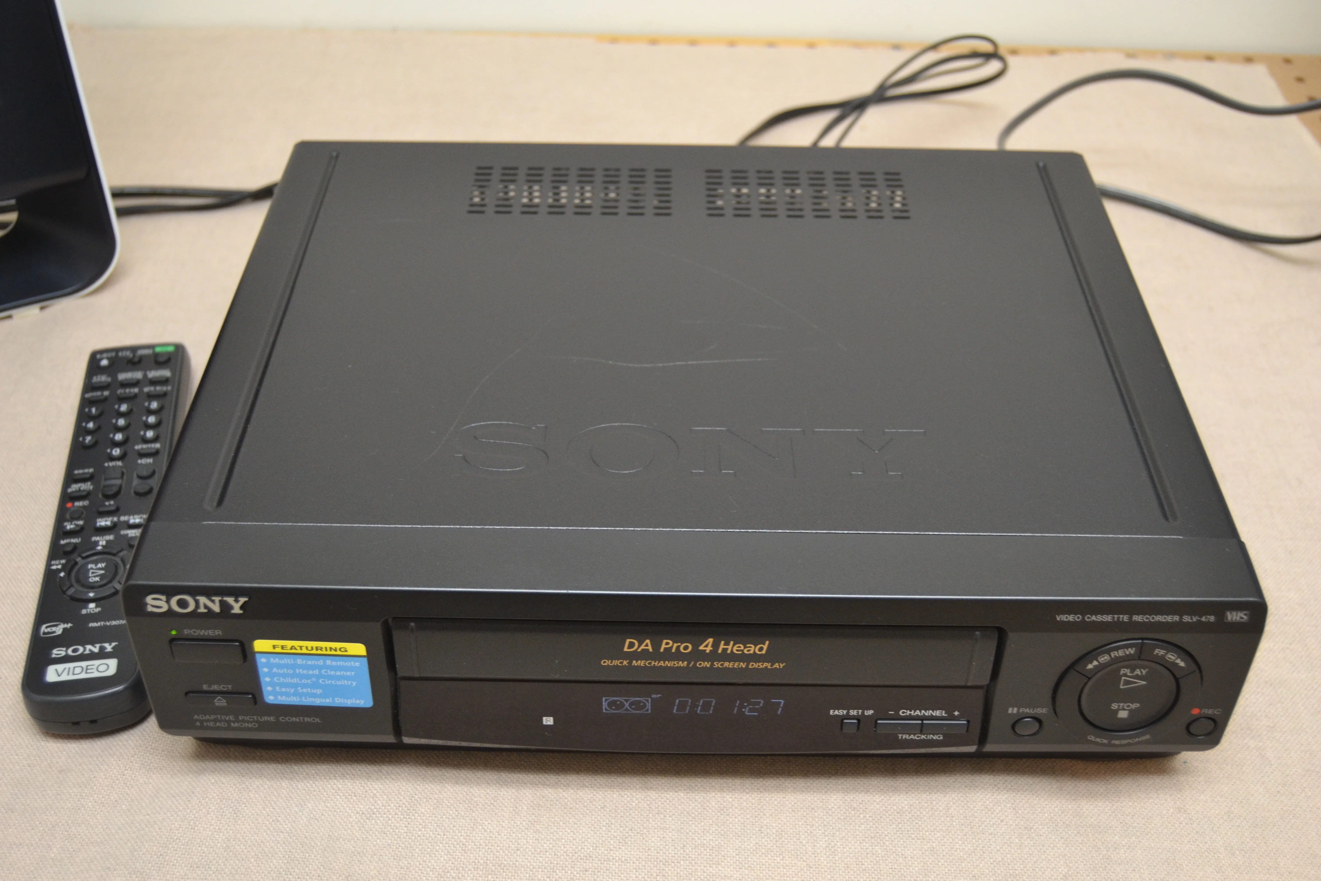 Sony SLV-478 VHS Video Cassette Recorder * Remote Control - Image 8