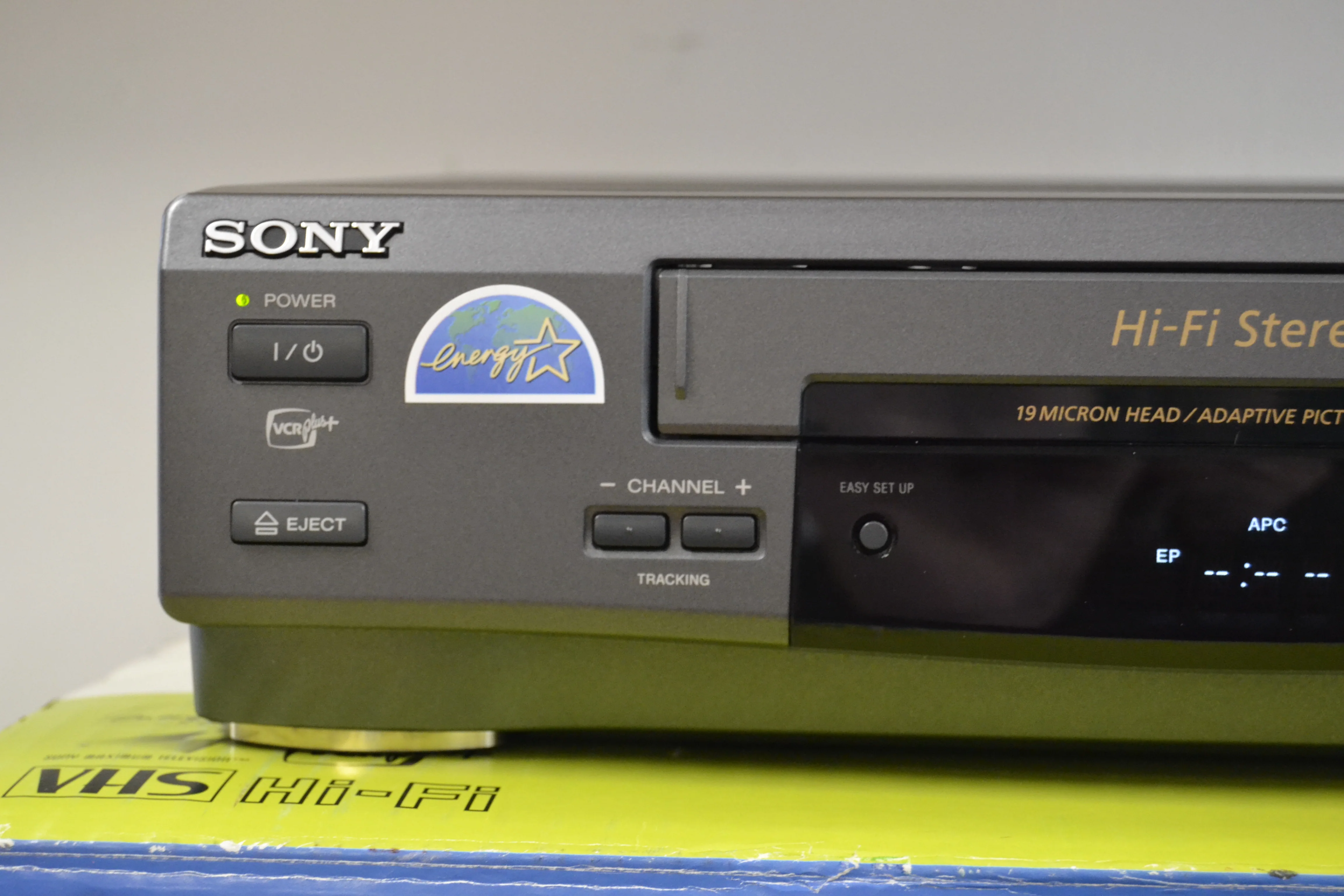 Sony SLV-662HF Video Cassette Recorder Hi-Fi VHS - New Open Box - Image 9