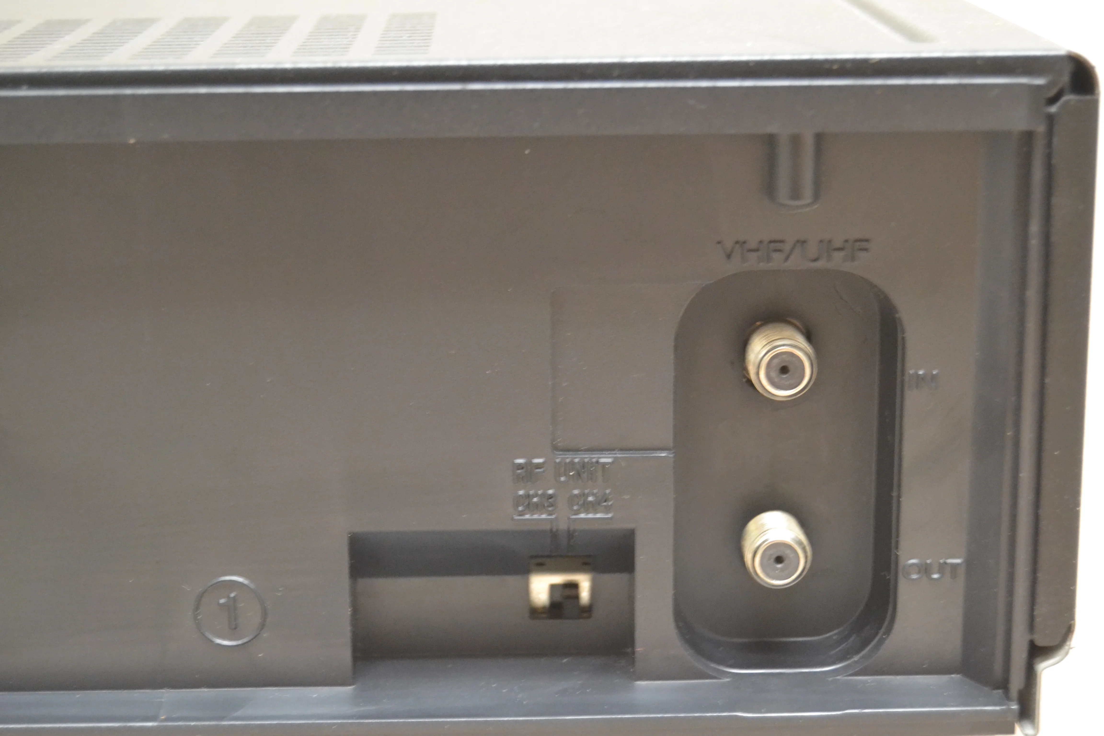 Sony SLV-775HF Video Cassette Recorder - Image 12