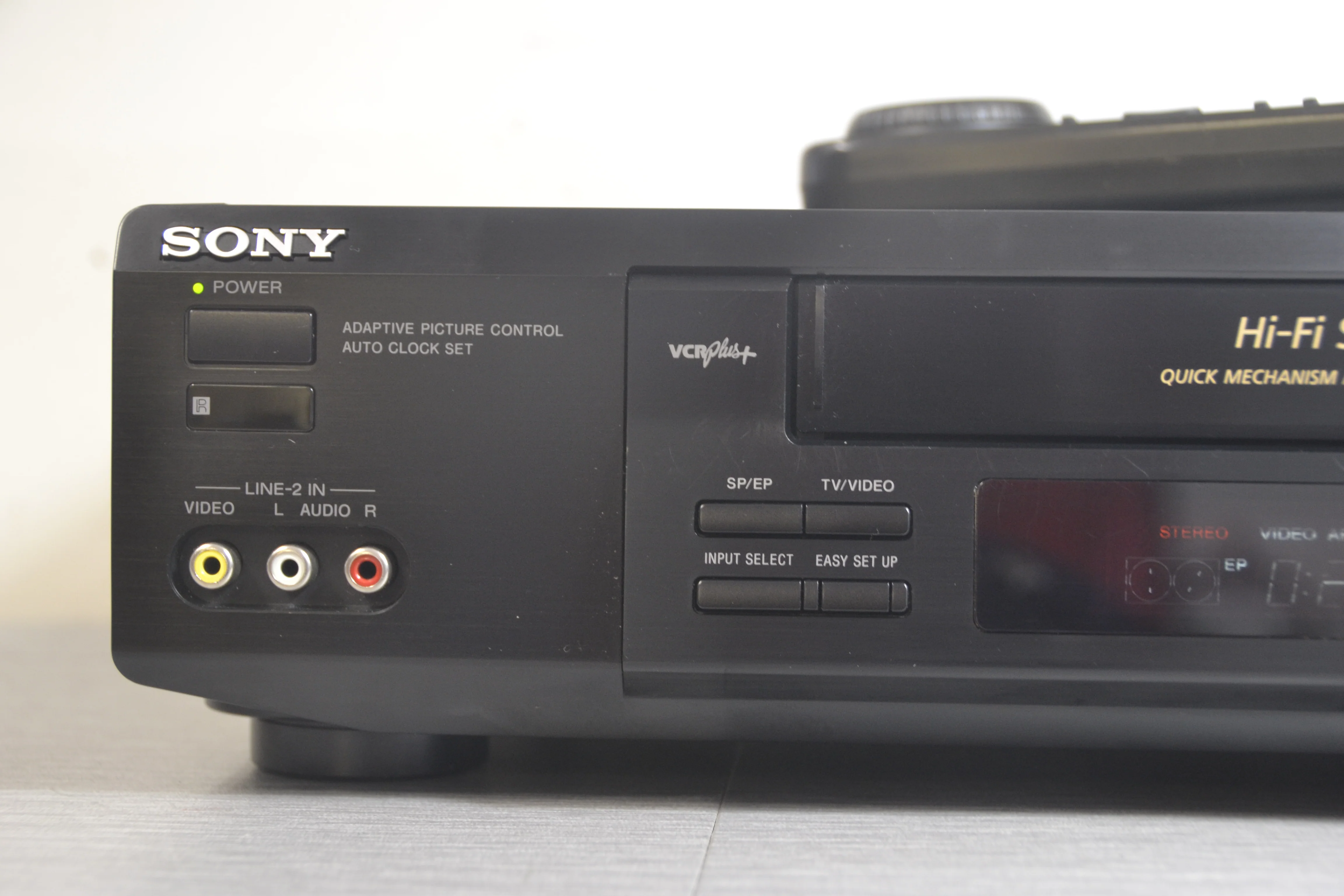 Sony SLV-778HF Video Cassette Recorder * HiFi Stereo * Remote - Image 3