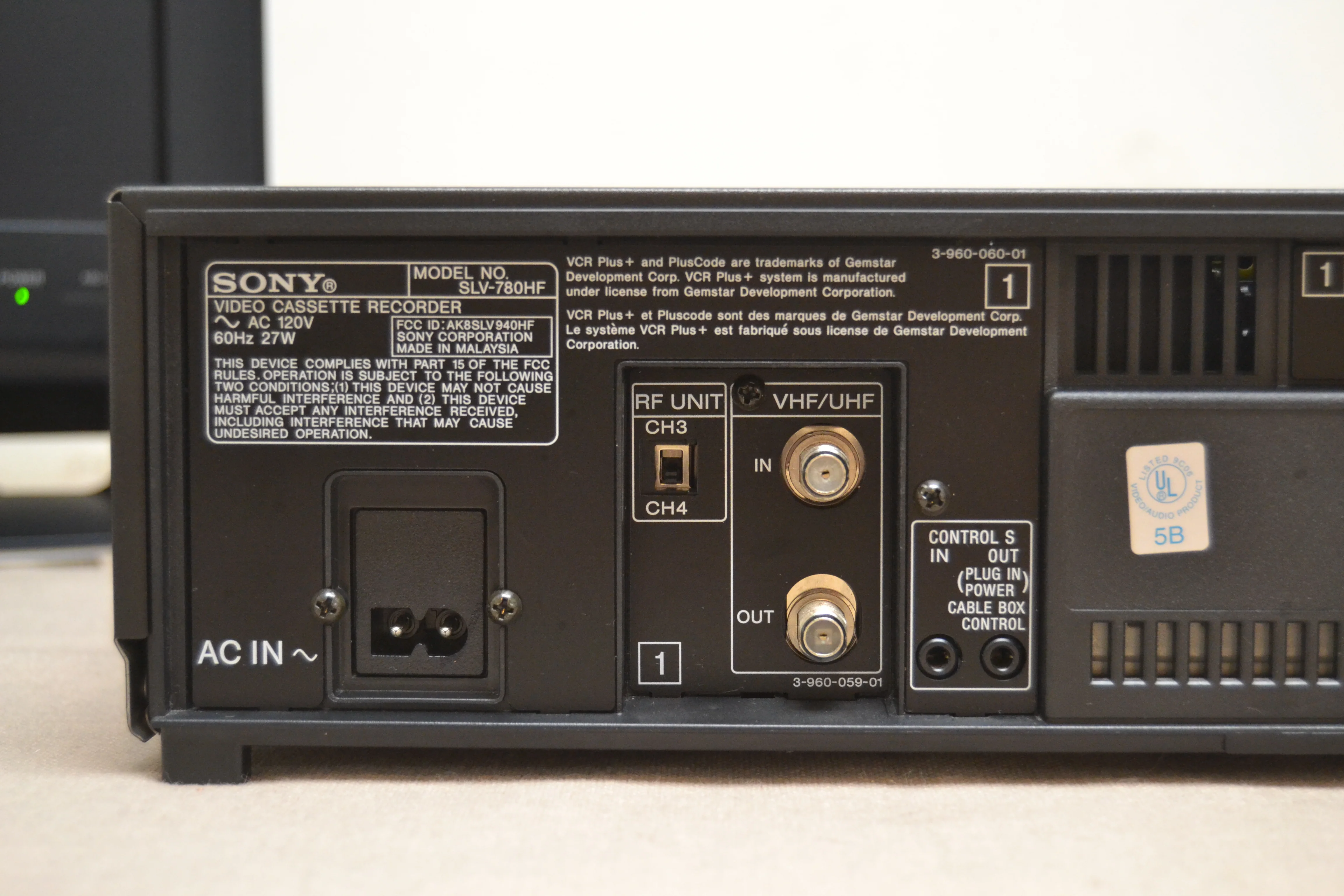 Sony SLV-780HF Hi-Fi Stereo VHS Video Cassette Recorder * Remote - Image 10