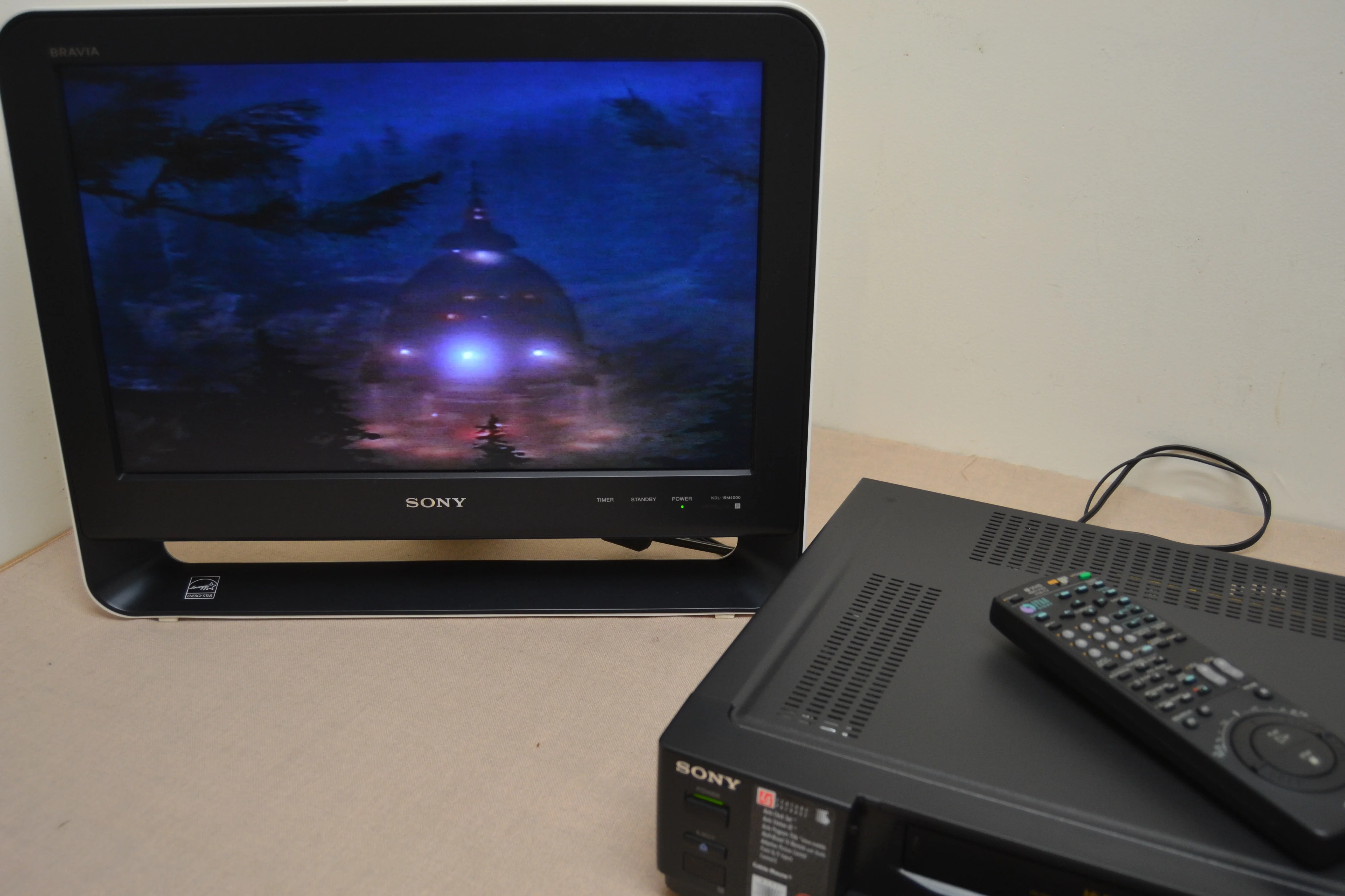 Sony SLV-780HF Hi-Fi Stereo VHS Video Cassette Recorder * Remote - Image 14