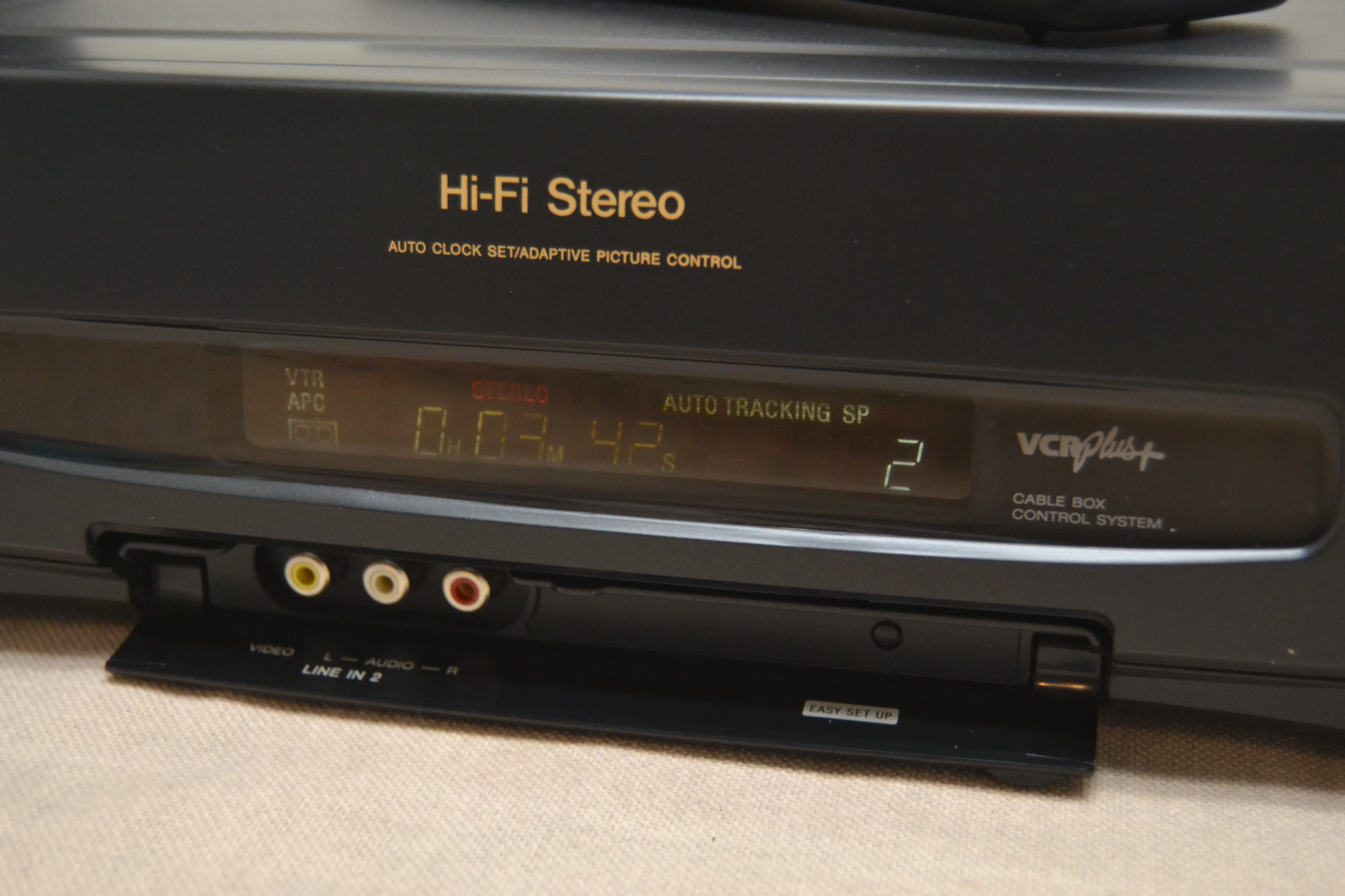 Sony SLV-780HF Hi-Fi Stereo VHS Video Cassette Recorder * Remote - Image 7