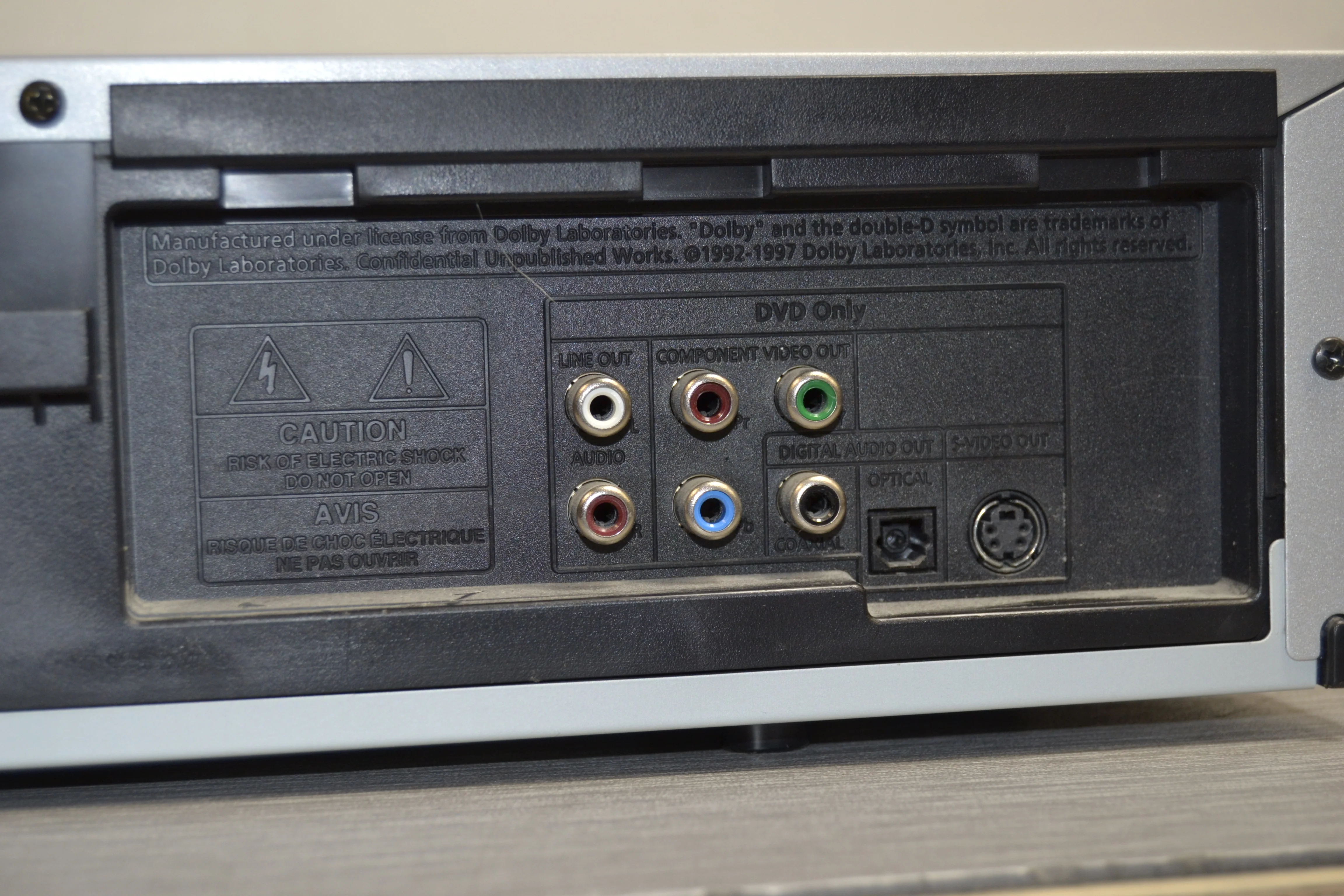 Sony SLV-D100 DVD-VCR Combo * Remote Control - Image 11