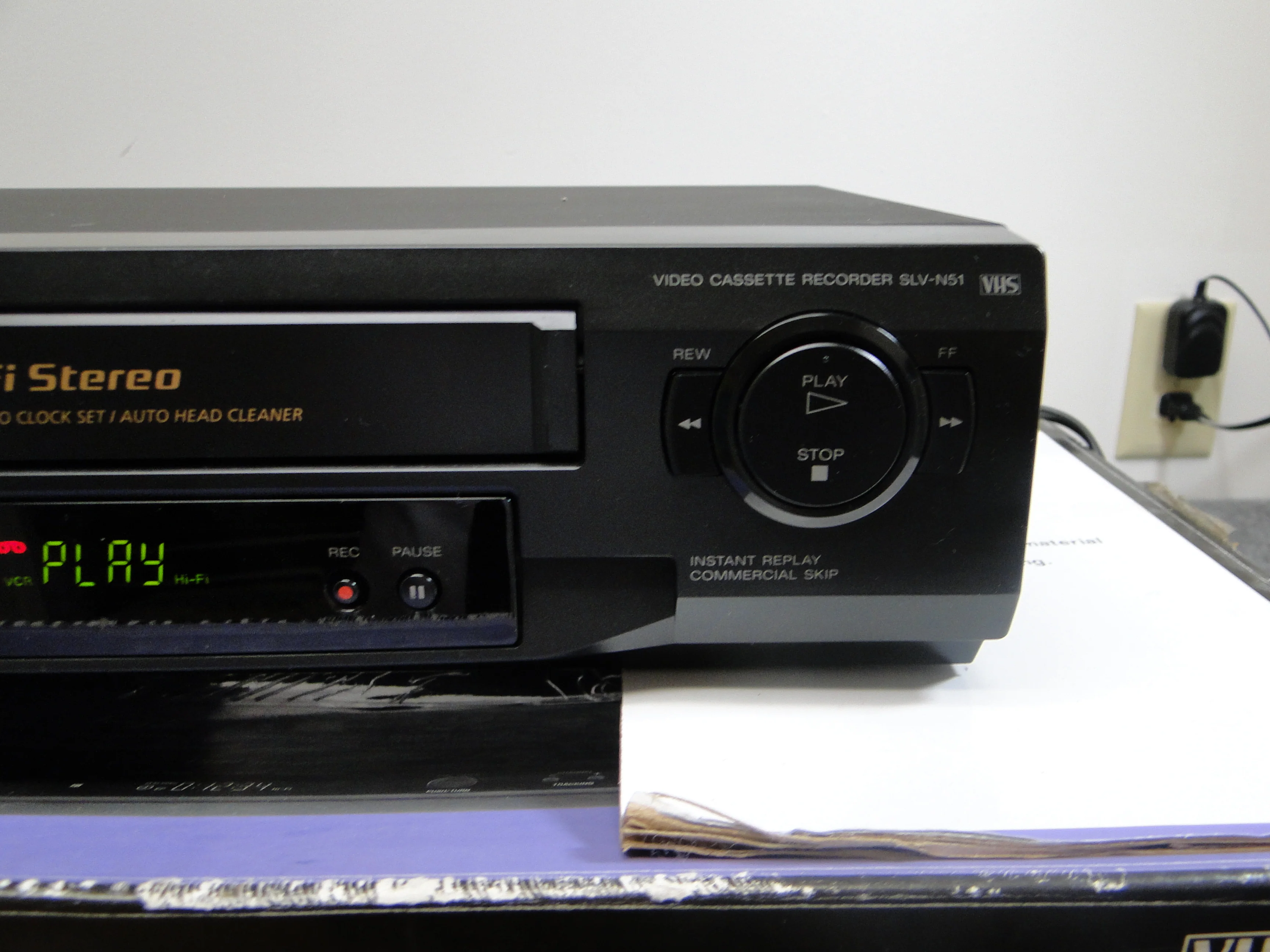 Sony SLV-N51 Video Cassette Recorder * Remote Control - Image 7