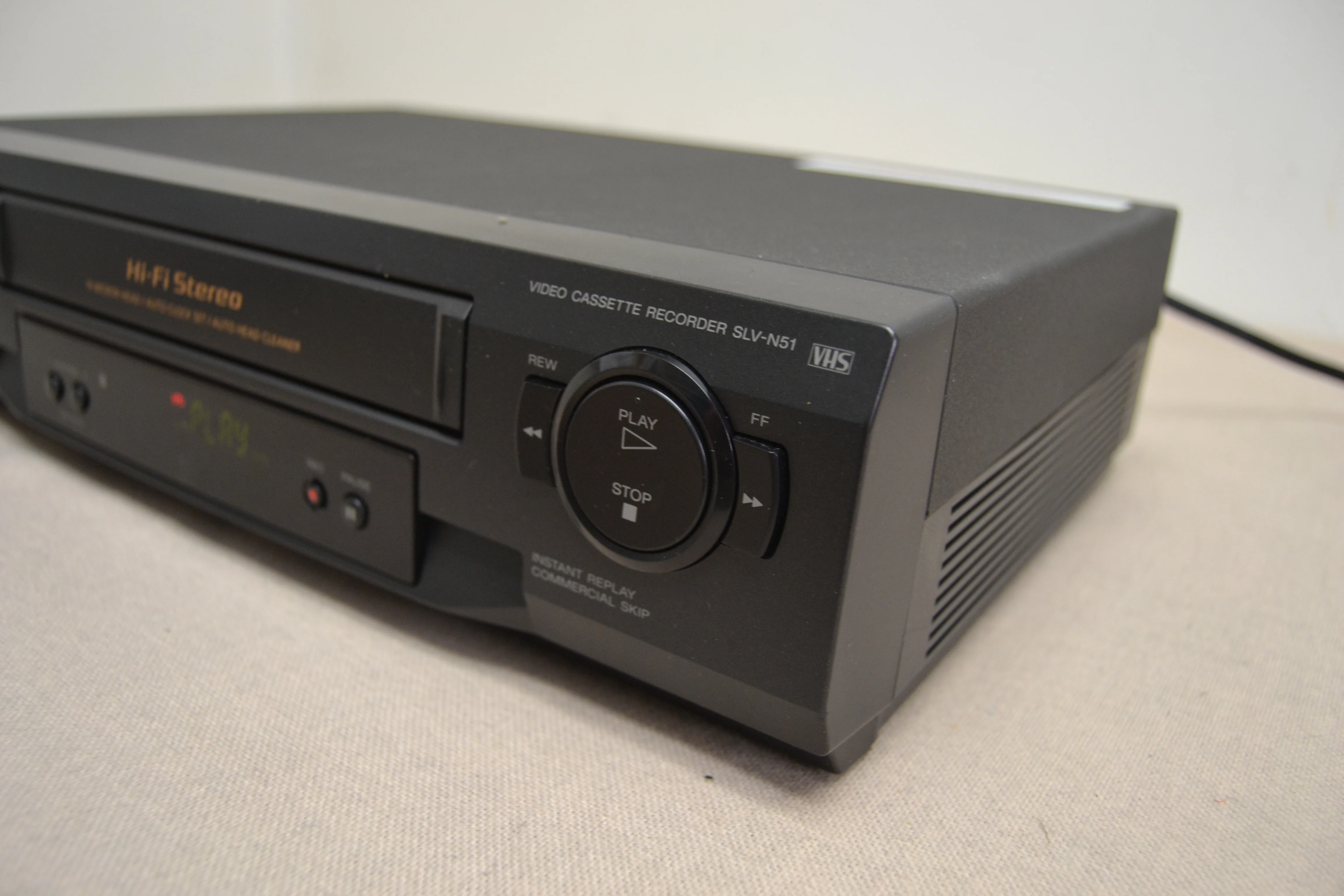 Sony SLV-N51 Video Cassette Recorder * Fully Serviced * New Belts - Image 7
