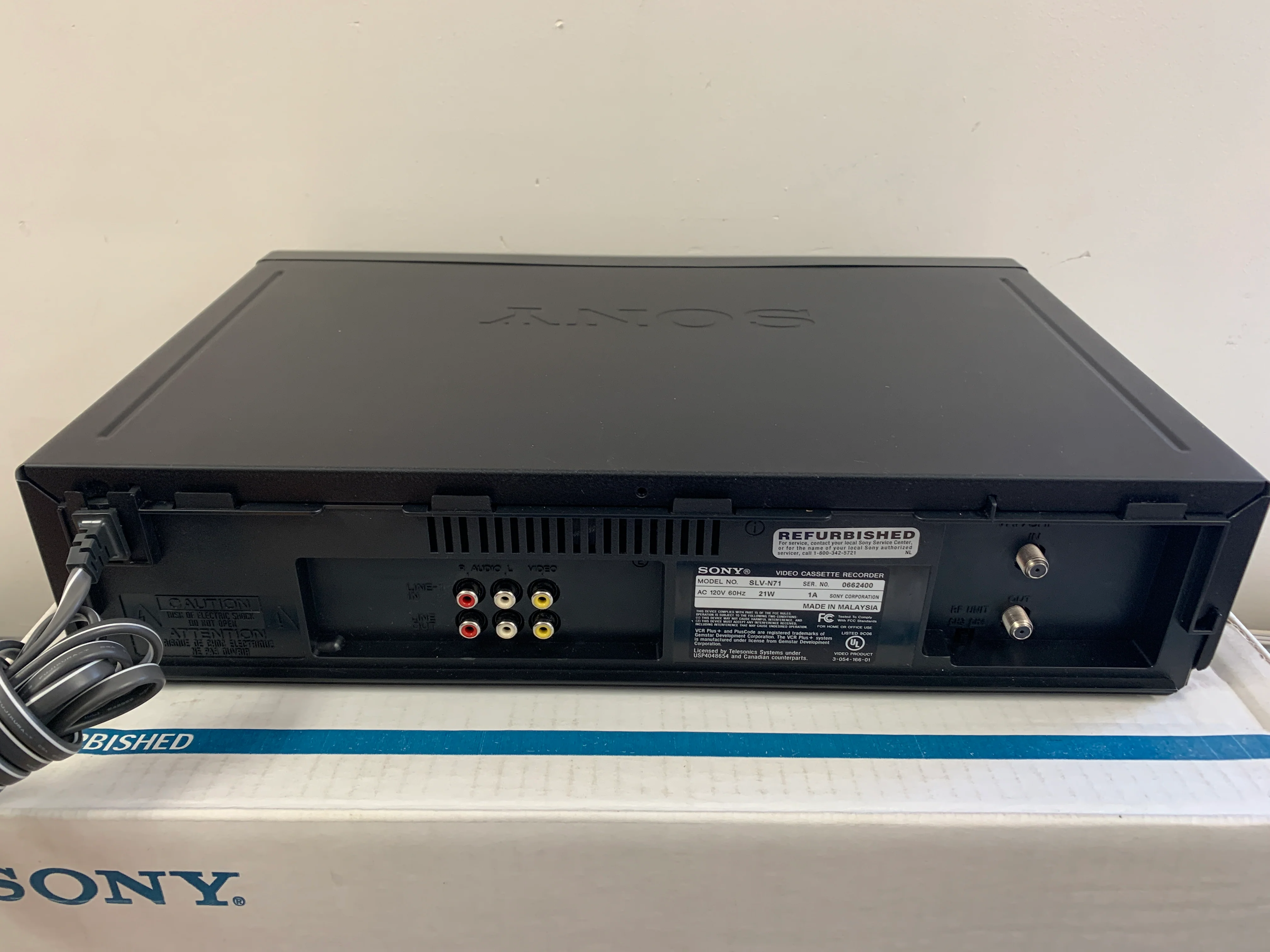 Sony SLV-N71 Video cassette Recorder * Box * Manual * remote * cables - Image 11