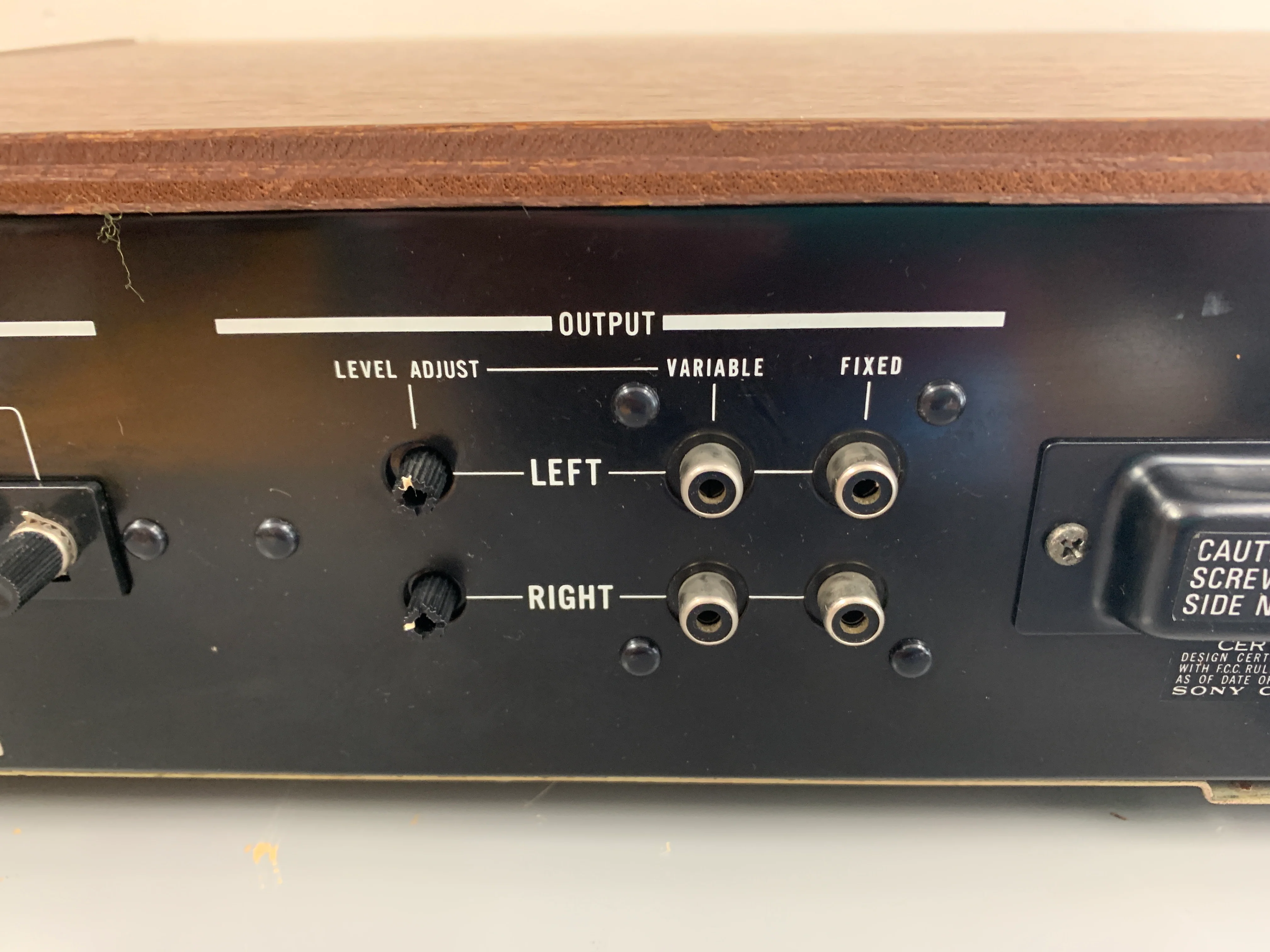 Sony ST-5055 Stereo Tuner - Image 10