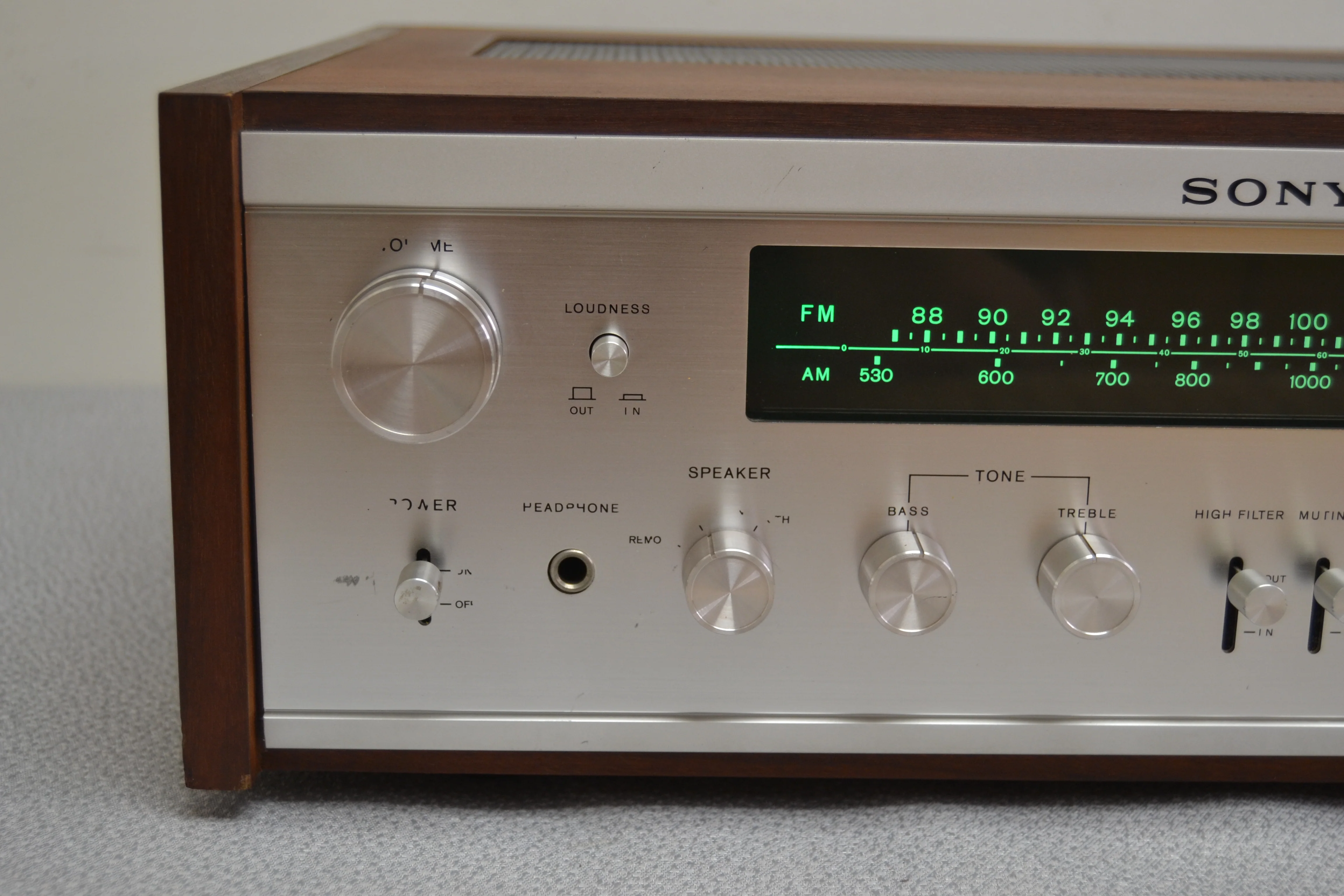 Sony STR-6050 AM/FM Stereo Receiver (1969) * 30W RMS * Fair Faceplate - Image 2