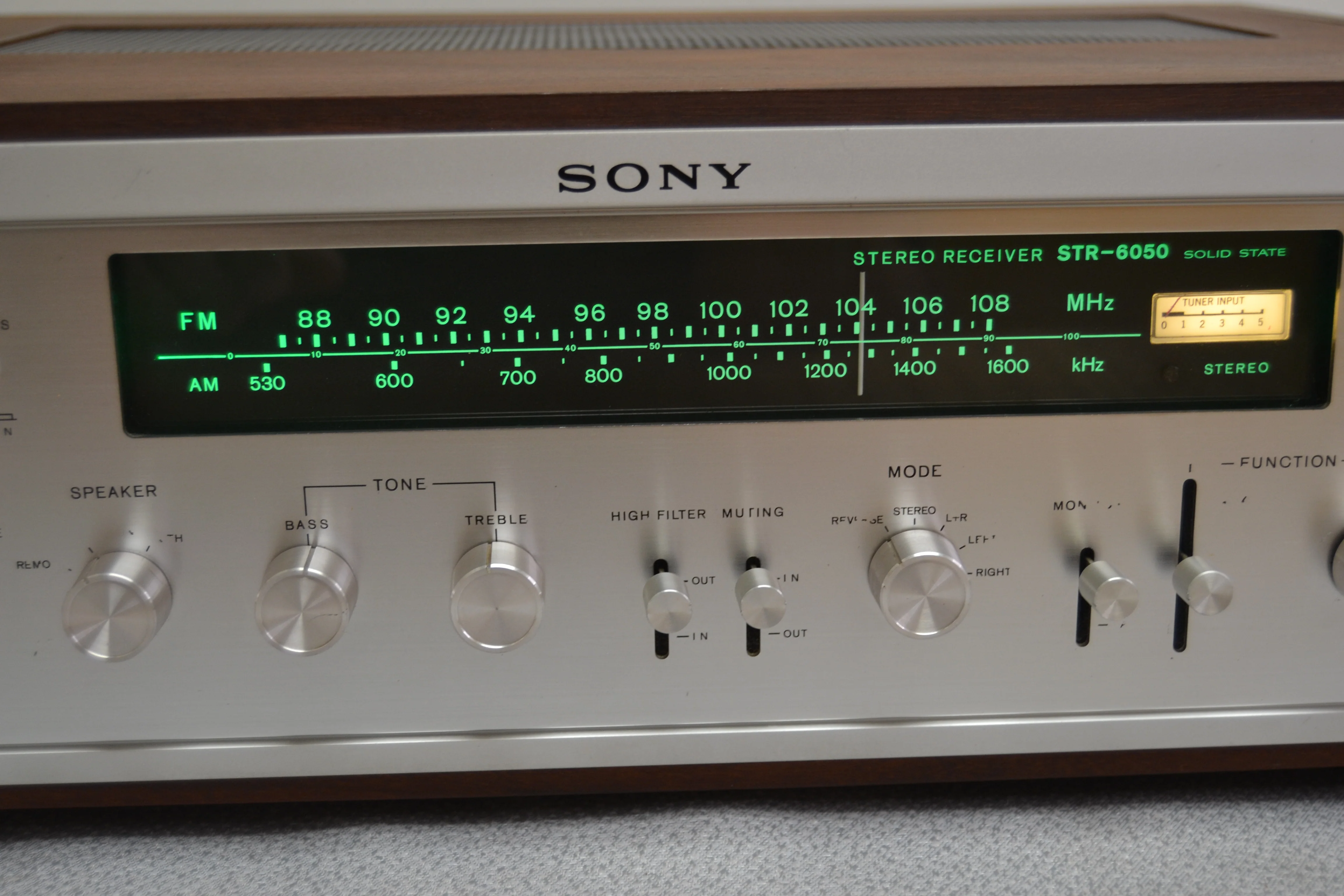 Sony STR-6050 AM/FM Stereo Receiver (1969) * 30W RMS * Fair Faceplate - Image 3