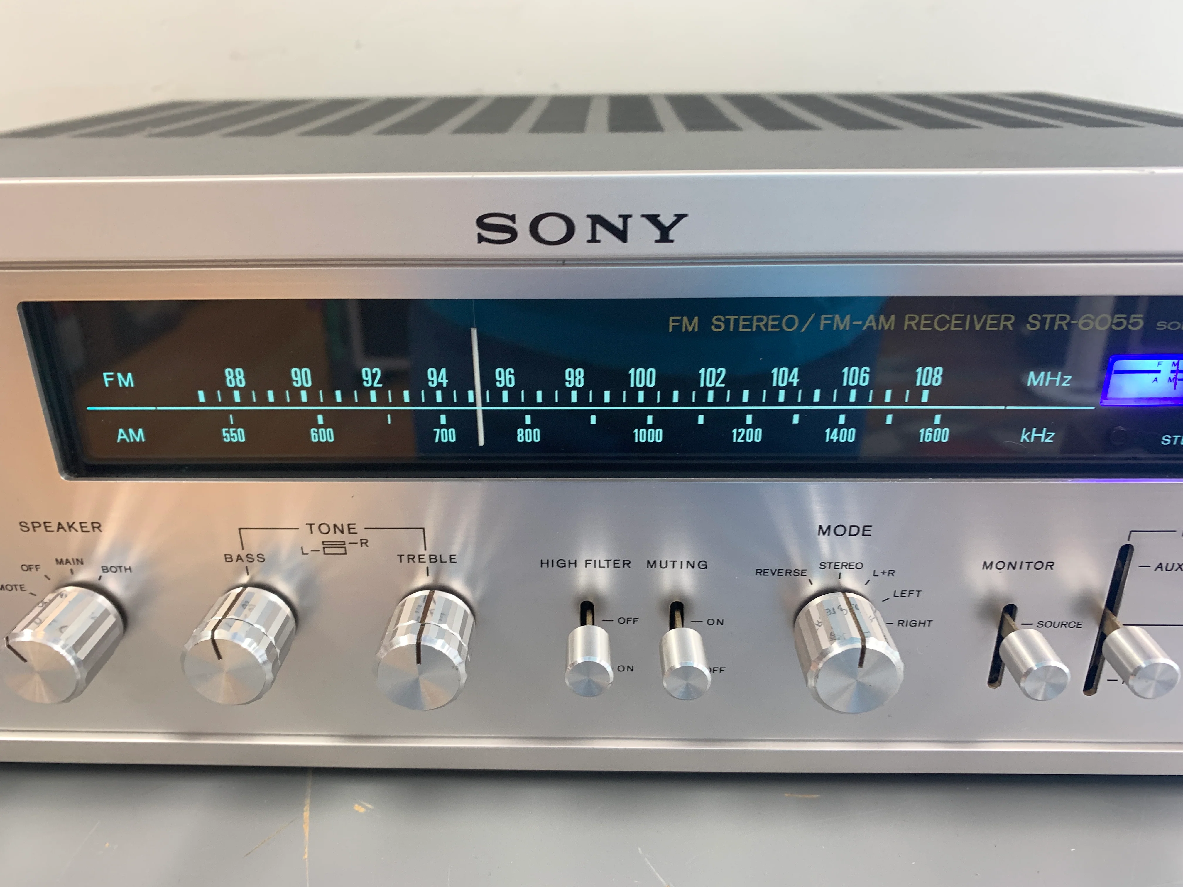 Sony STR-6055 Stereo Receiver * 1971 * 40W RMS * LED Upgrade * $100 Flat Ship CONUS Only - Image 3
