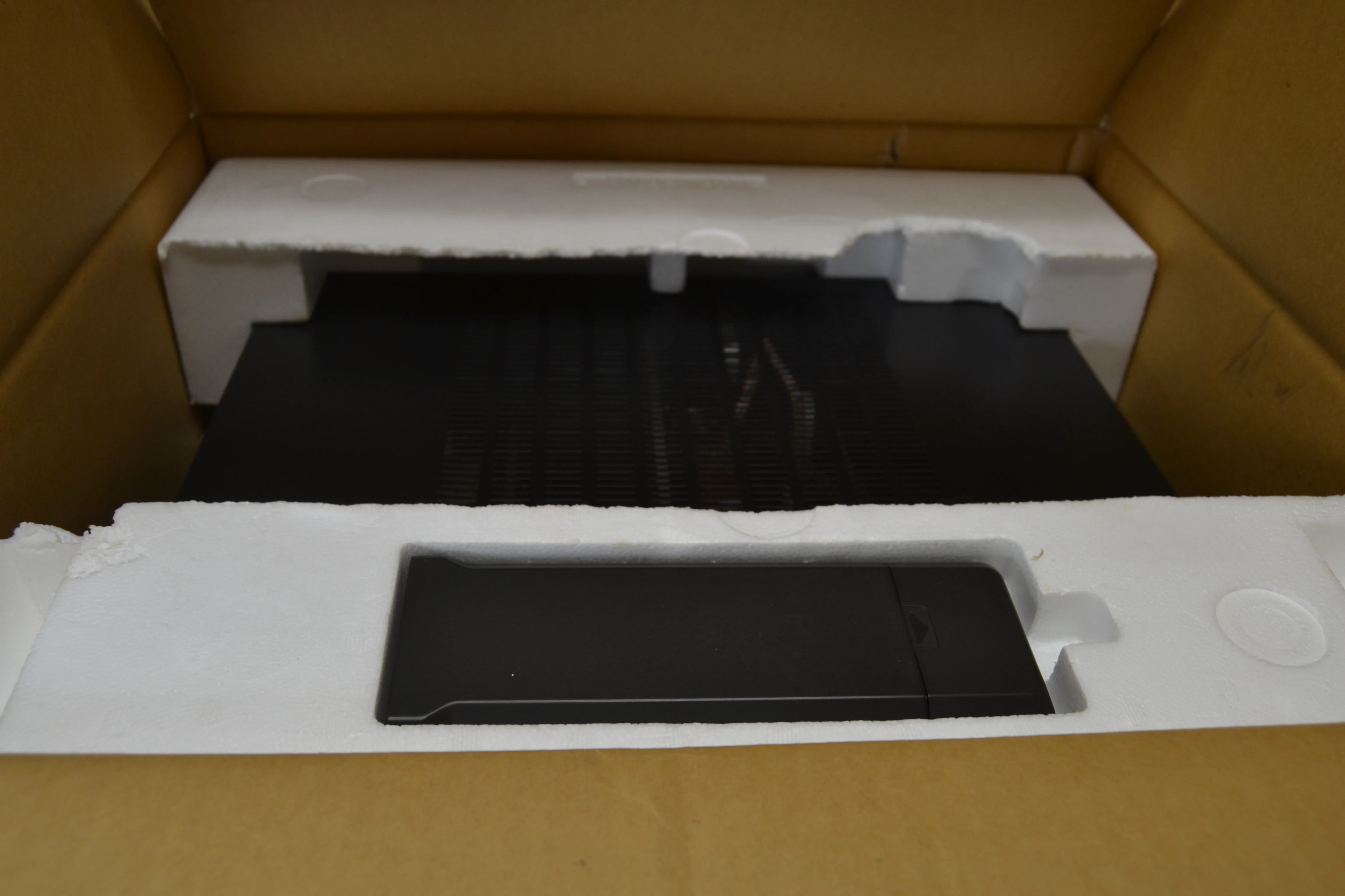 Sony STR-AV1070 Stereo Receiver * Remote * Box * 120W RMS - Image 2