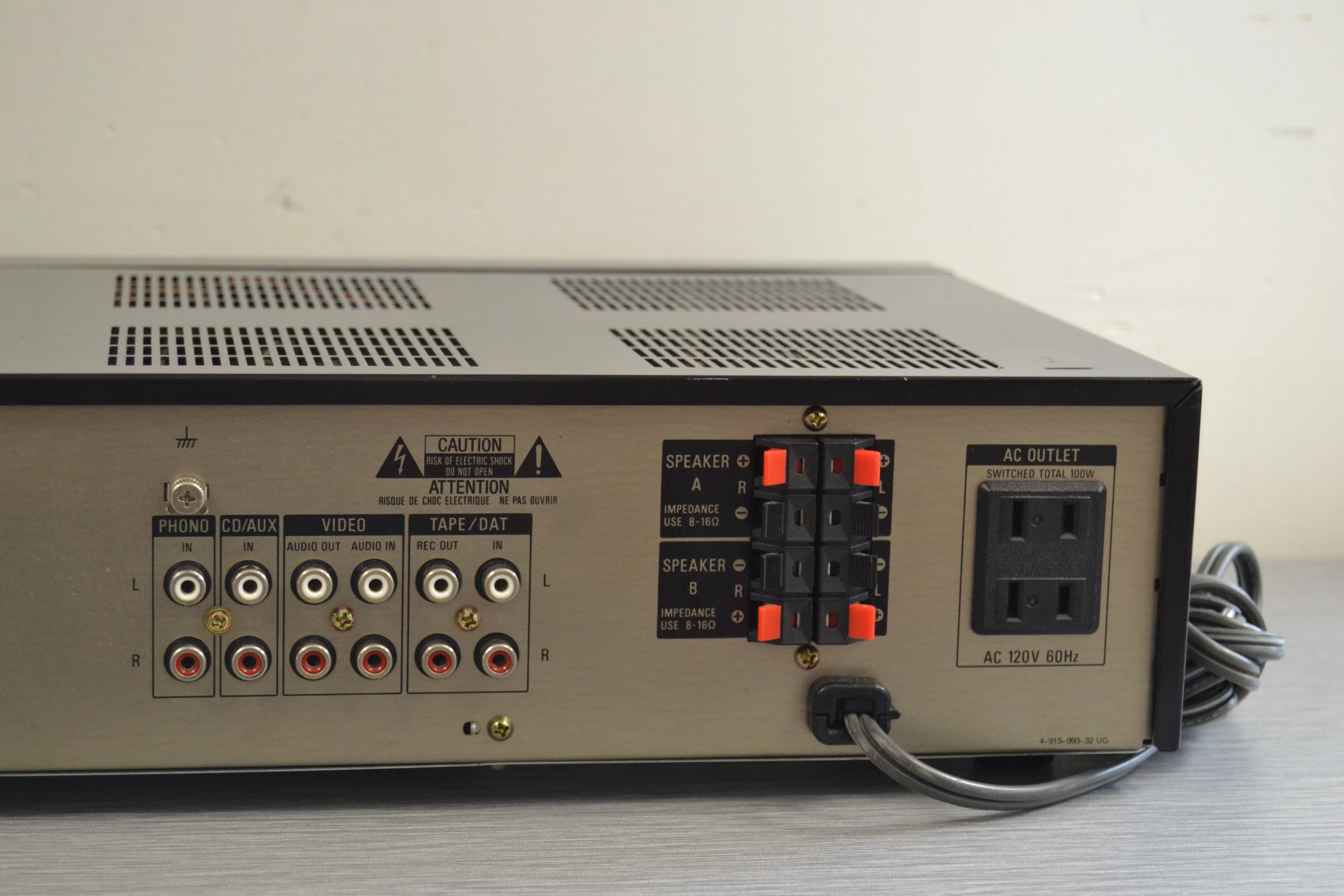 Sony STR-AV31 Stereo Receiver - Image 11