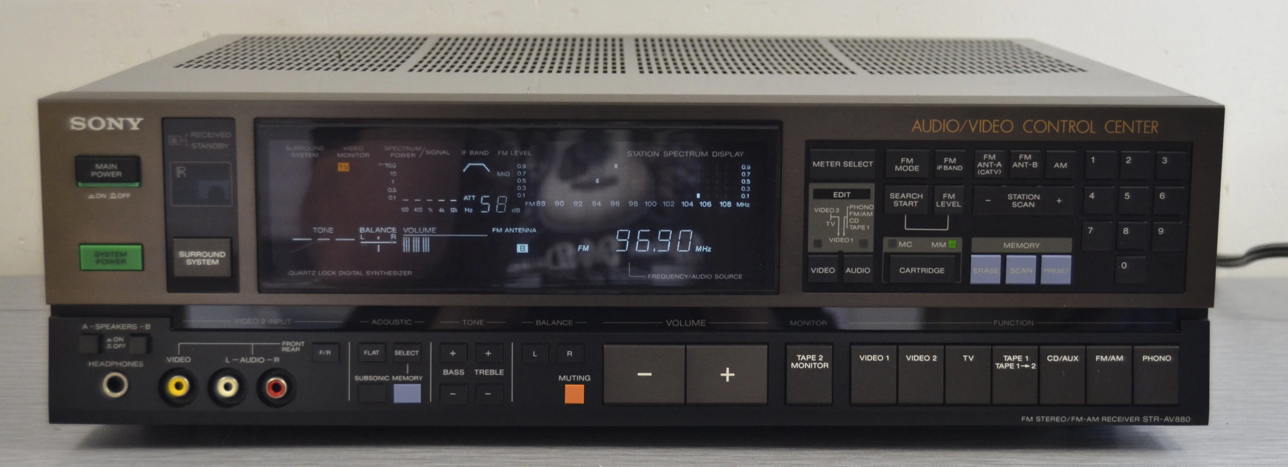 Sony STR-AV880 Stereo Receiver * 110W RMS * 1986