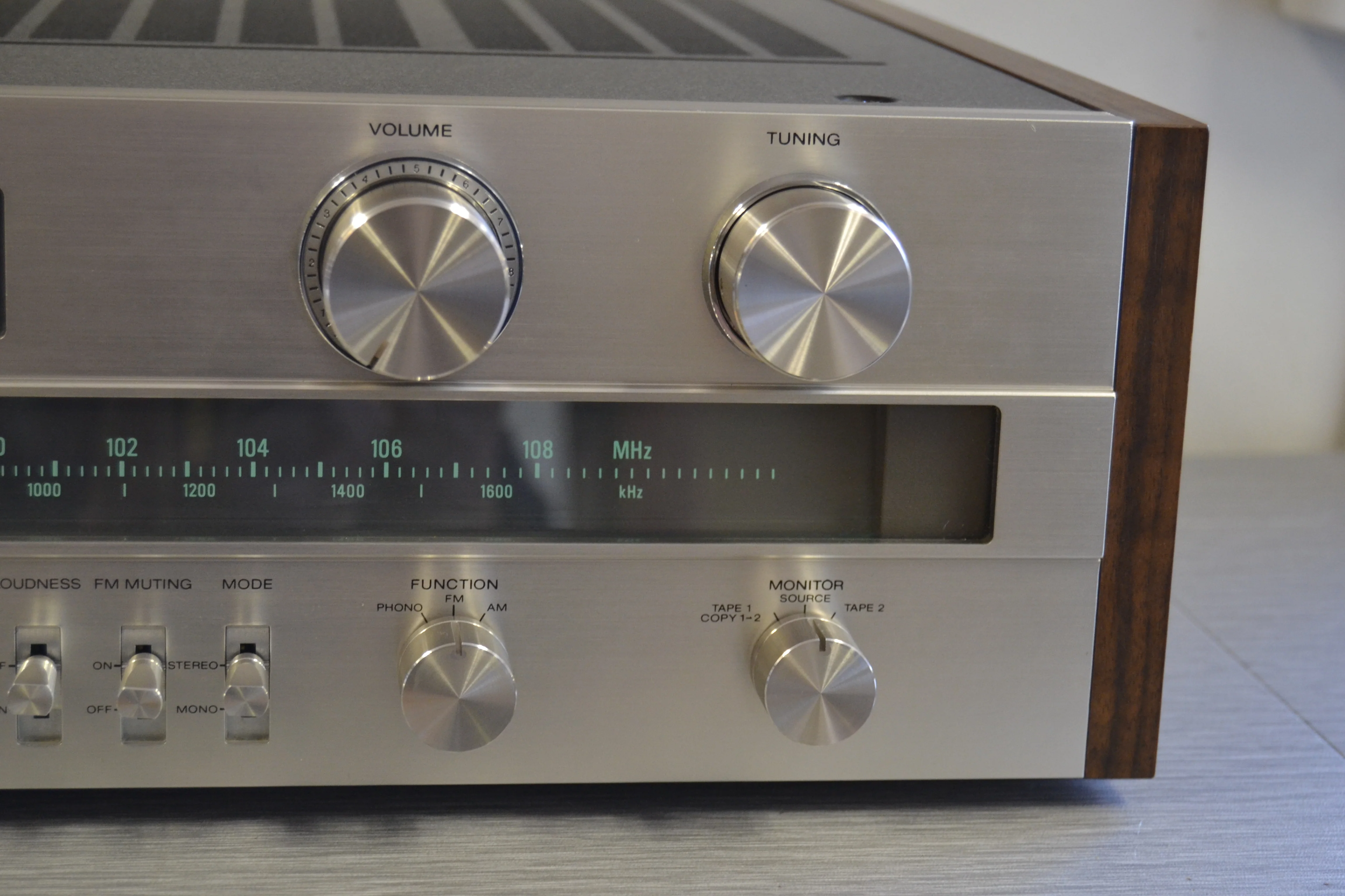 Sony STR-V3 Stereo Receiver * 35W RMS * 1978 - Image 4