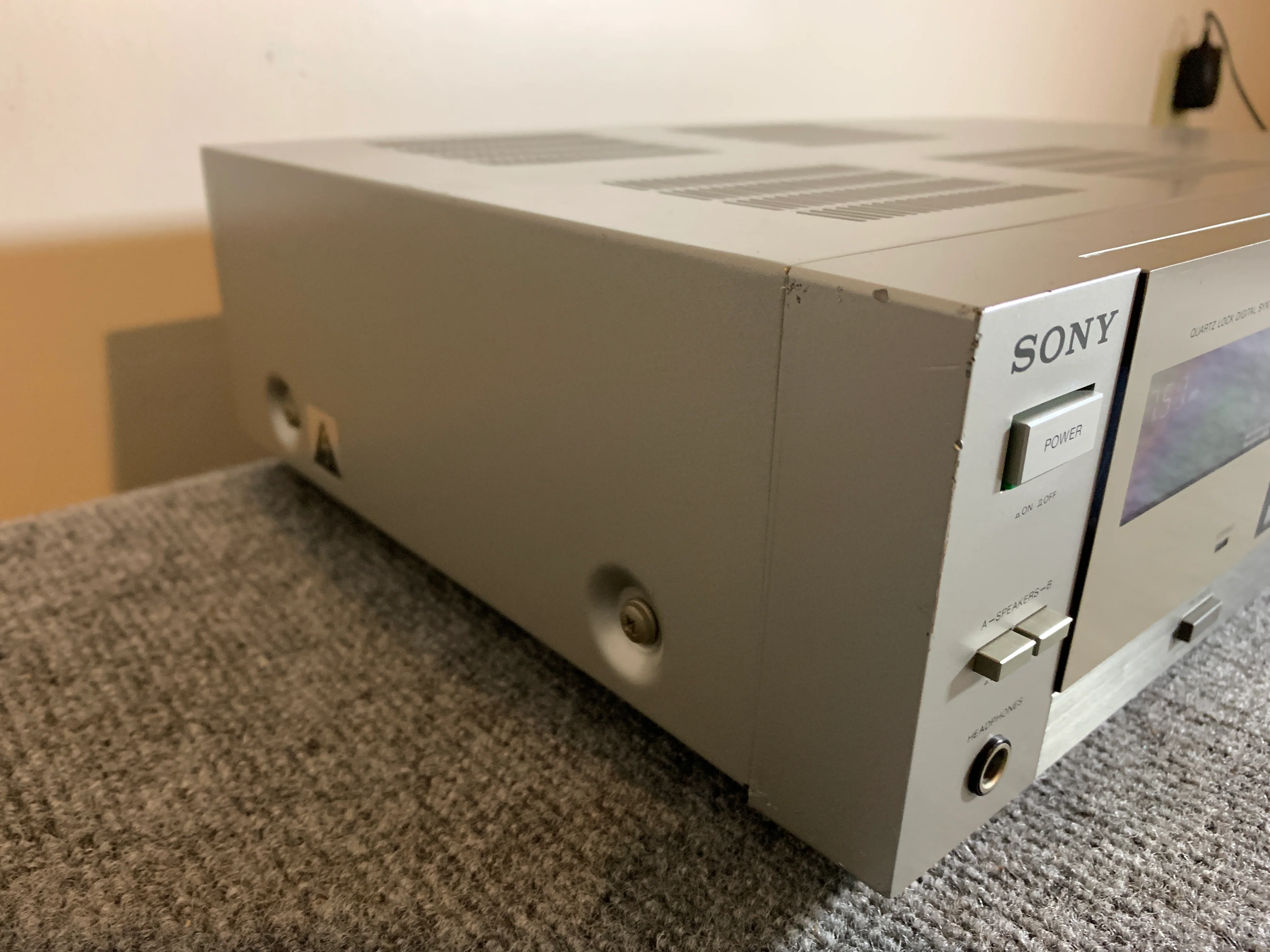 Sony STR-VX250 AM/FM Stereo Receiver - Image 6