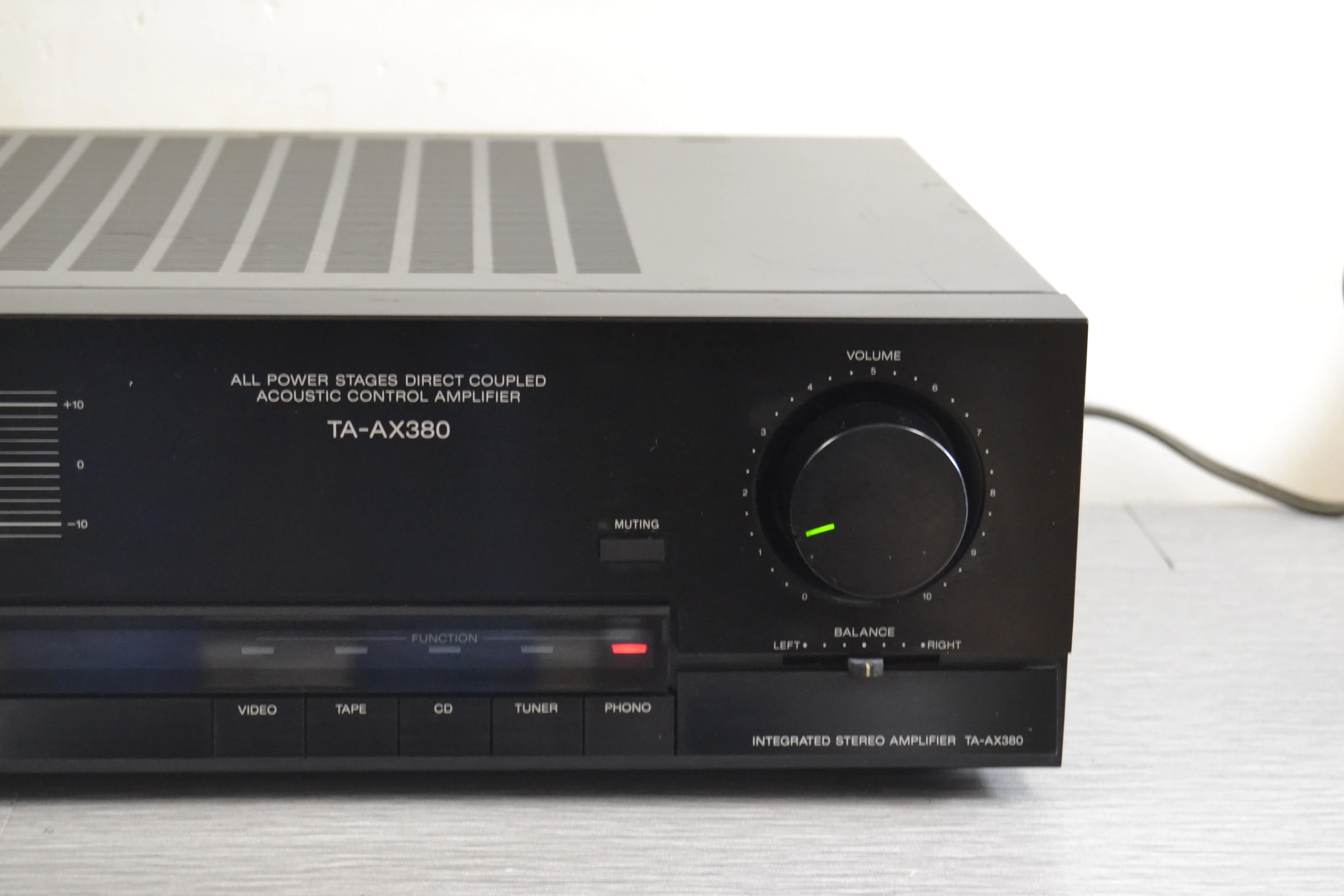 Sony TA-AX380 Integrated Amplifier * 125W RMS * 1988 - Image 4